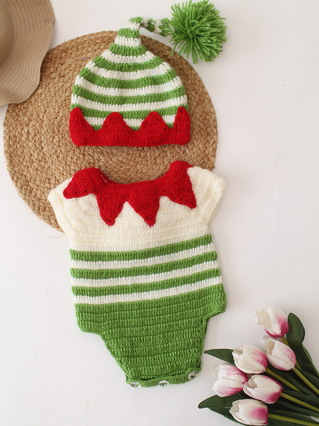 Woonie  Christmas Eif Photography Set  Multi