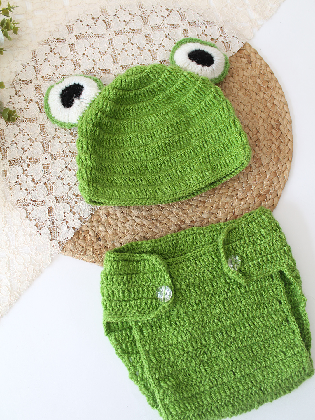 Woonie Frog Theme Photography Prop Set - Green