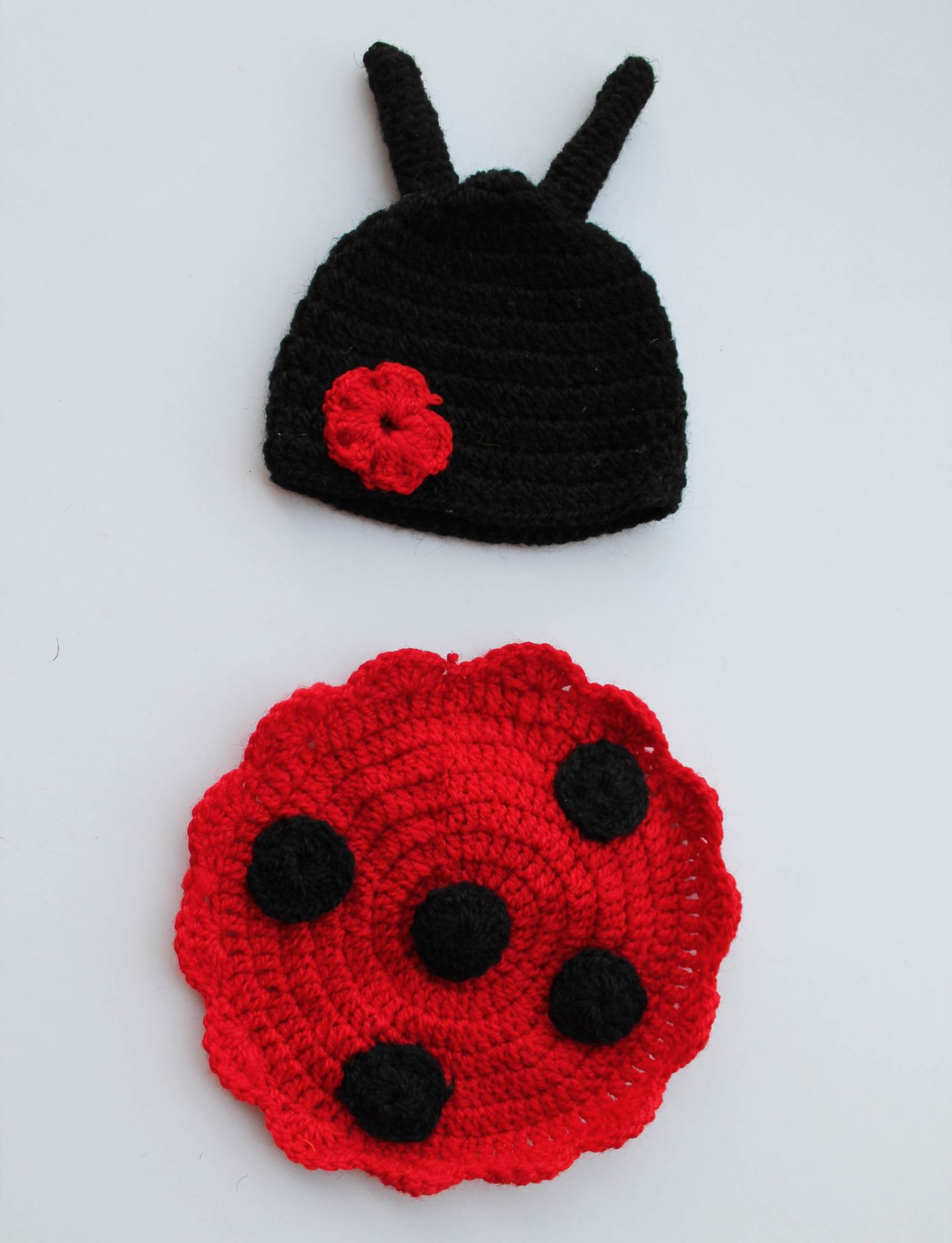 Woonie Handmade Two Pieces Photo Props - Black