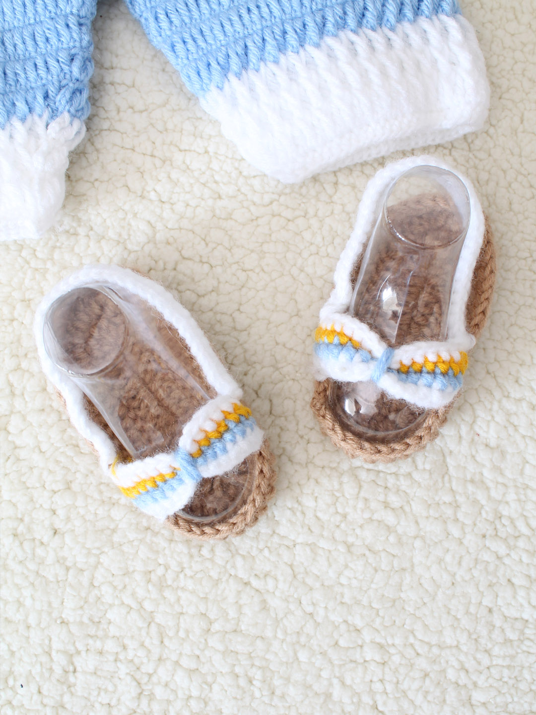 Newborn Photography Prop with Shoes - Blue