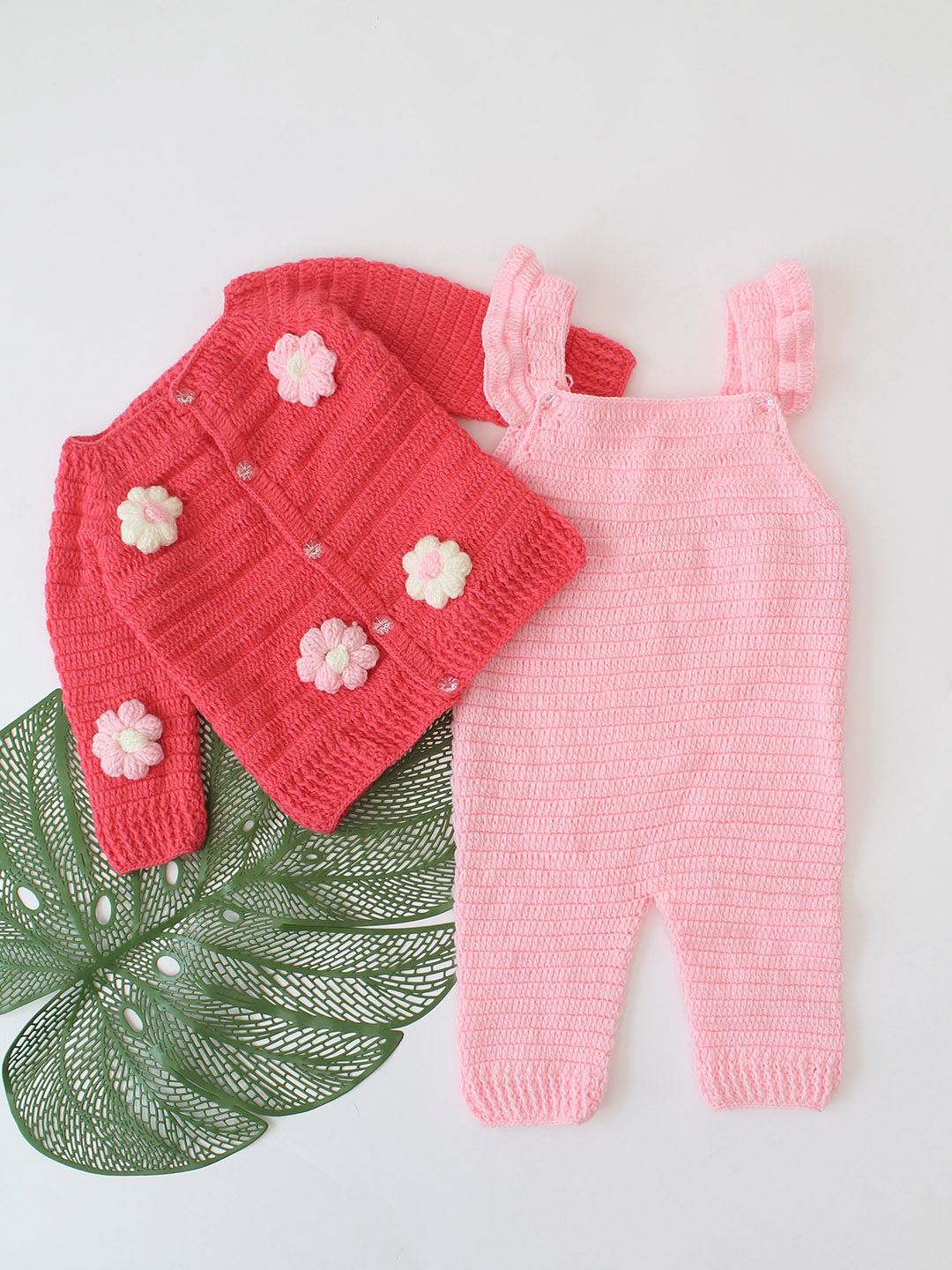 Crochet Daisy Floral Sweater with Dungaree - Pink