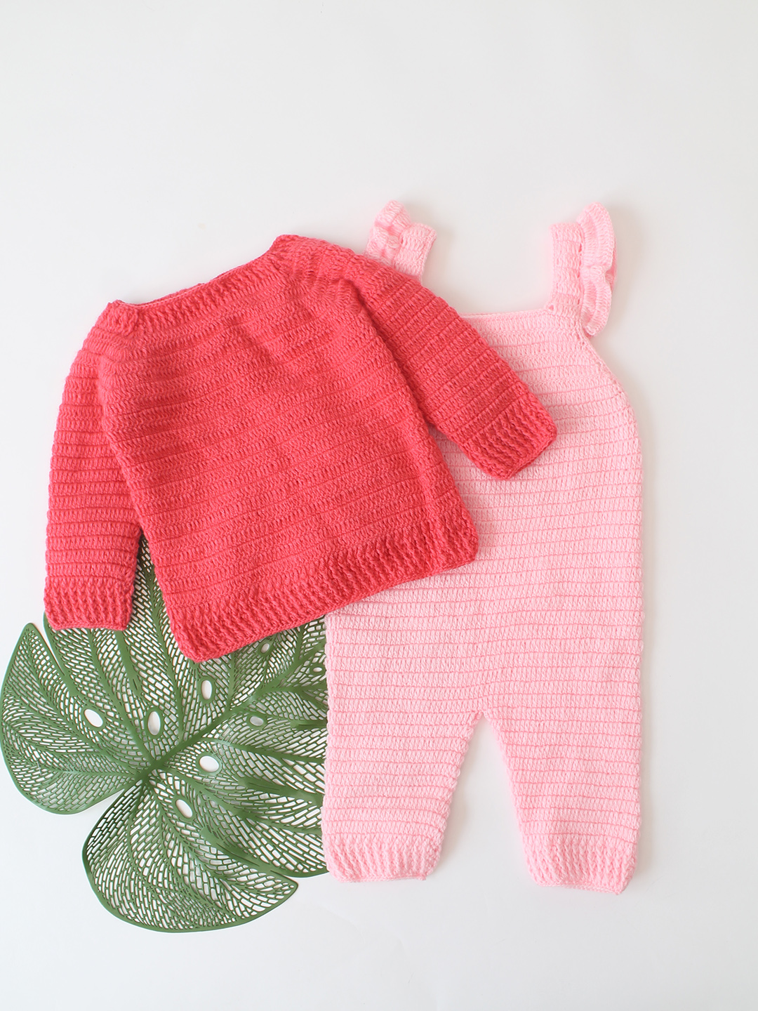 Crochet Daisy Floral Sweater with Dungaree - Pink