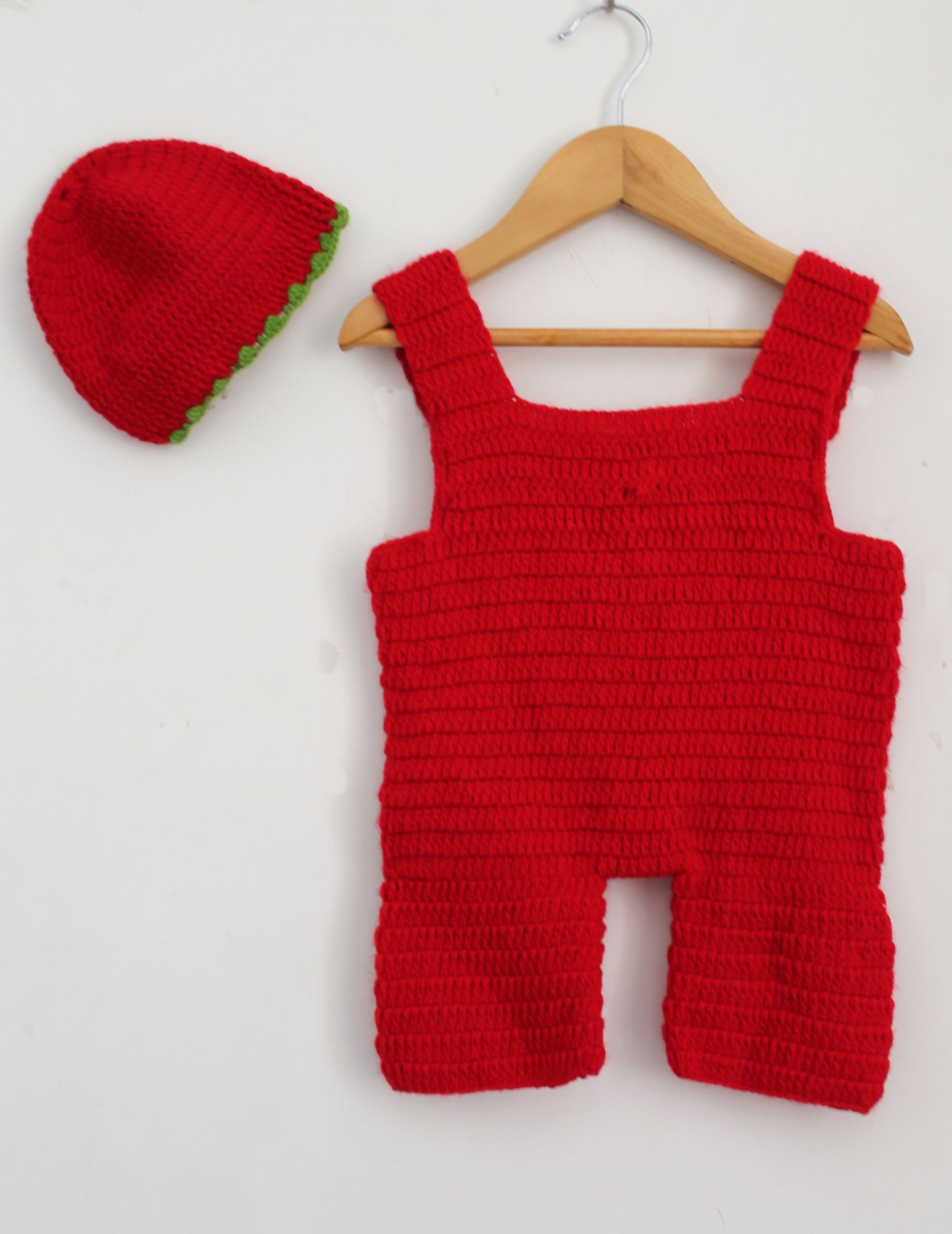 Woonie Handmade Sleeveless Frog Patch Romper With Cap - Red