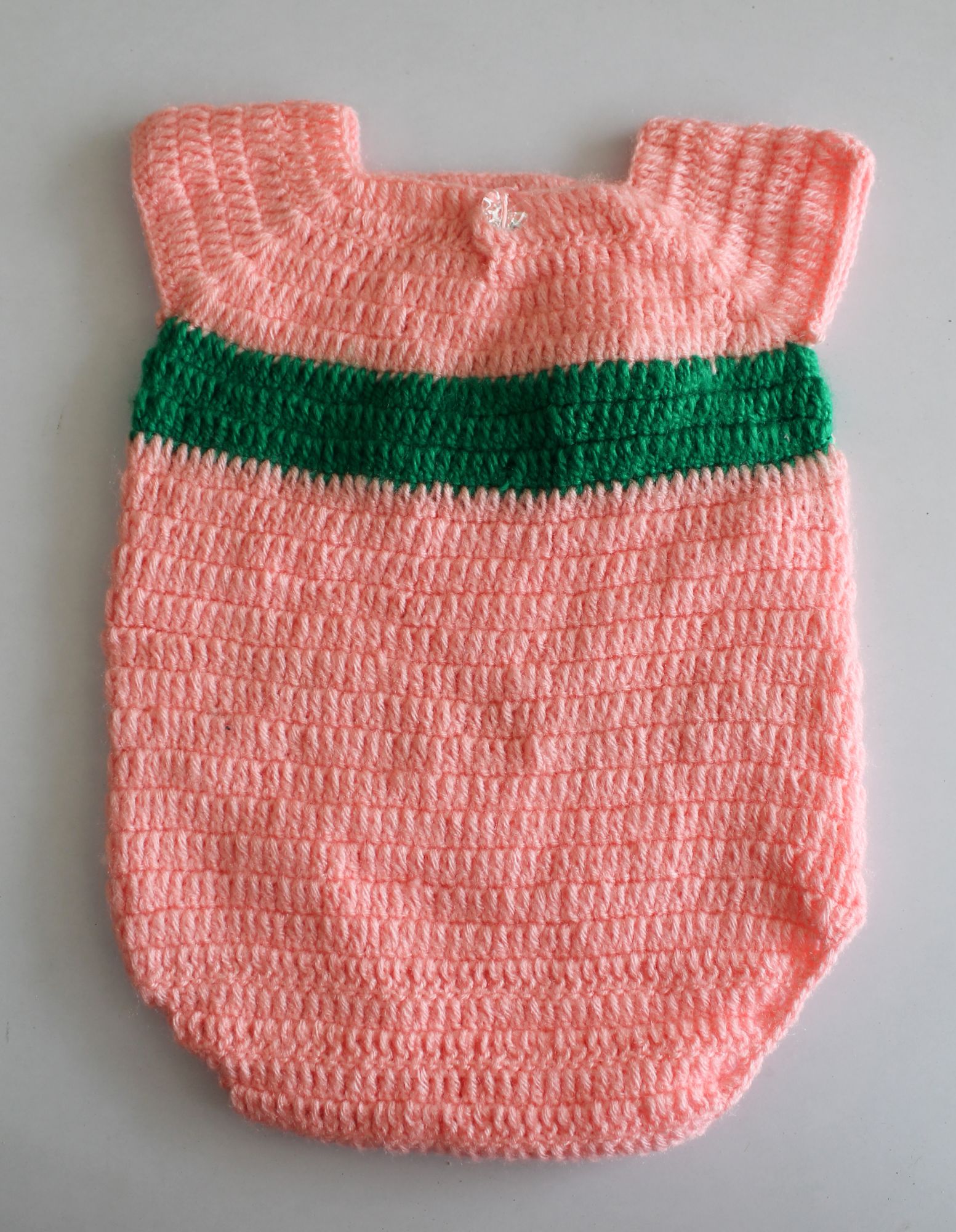 Woonie Short Sleeves Floral Detailing Handmade Onesie - Peach