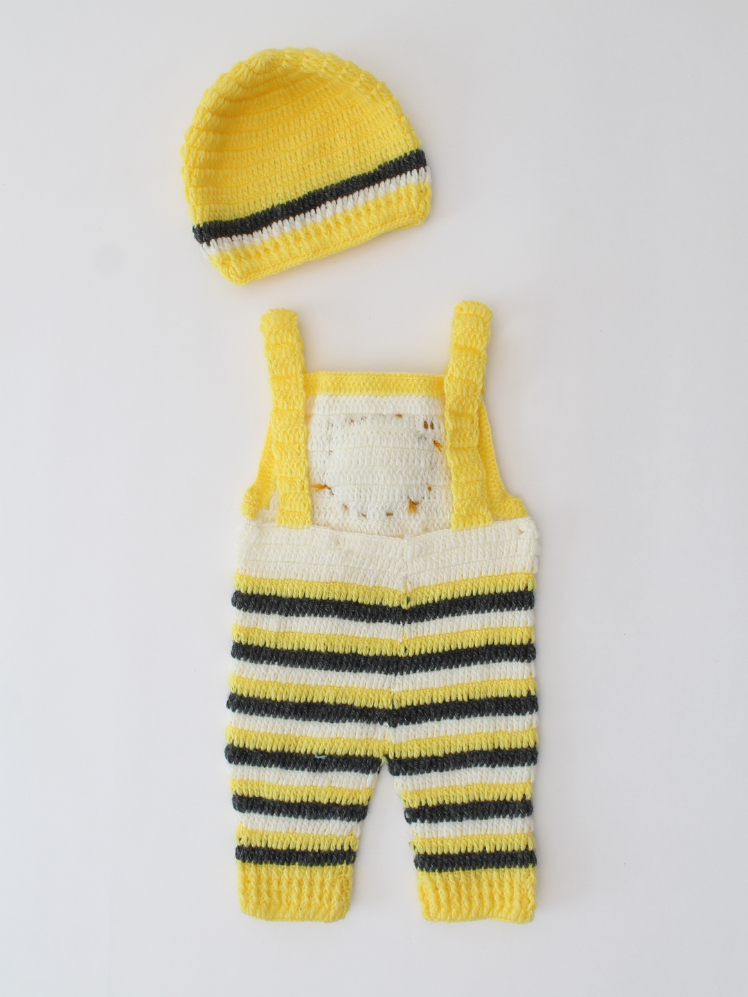 Woonie Crochet Bear Applique Dungaree with Cap - Yellow