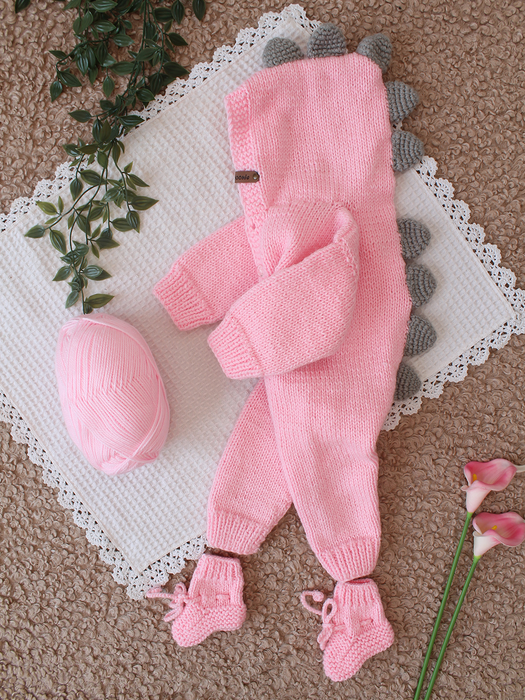 Woonie Handknitted DiSelf Designsaur Detailed Jumpsuit with Matching Socks - Pink