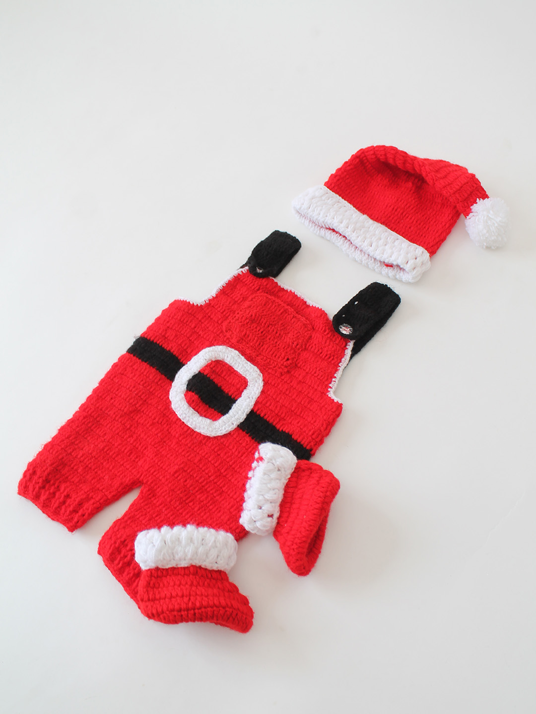 Woonie Crochet Christmas Dungaree with Cap and Boots - Red