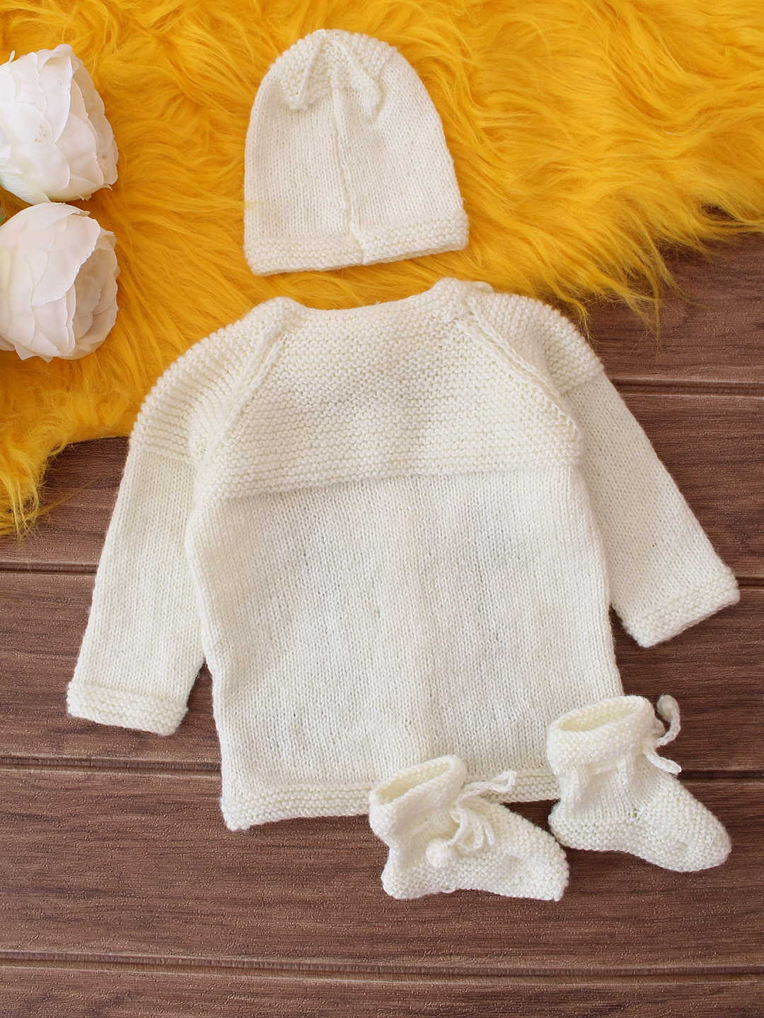 Embroidered Baby Sweater Set - White