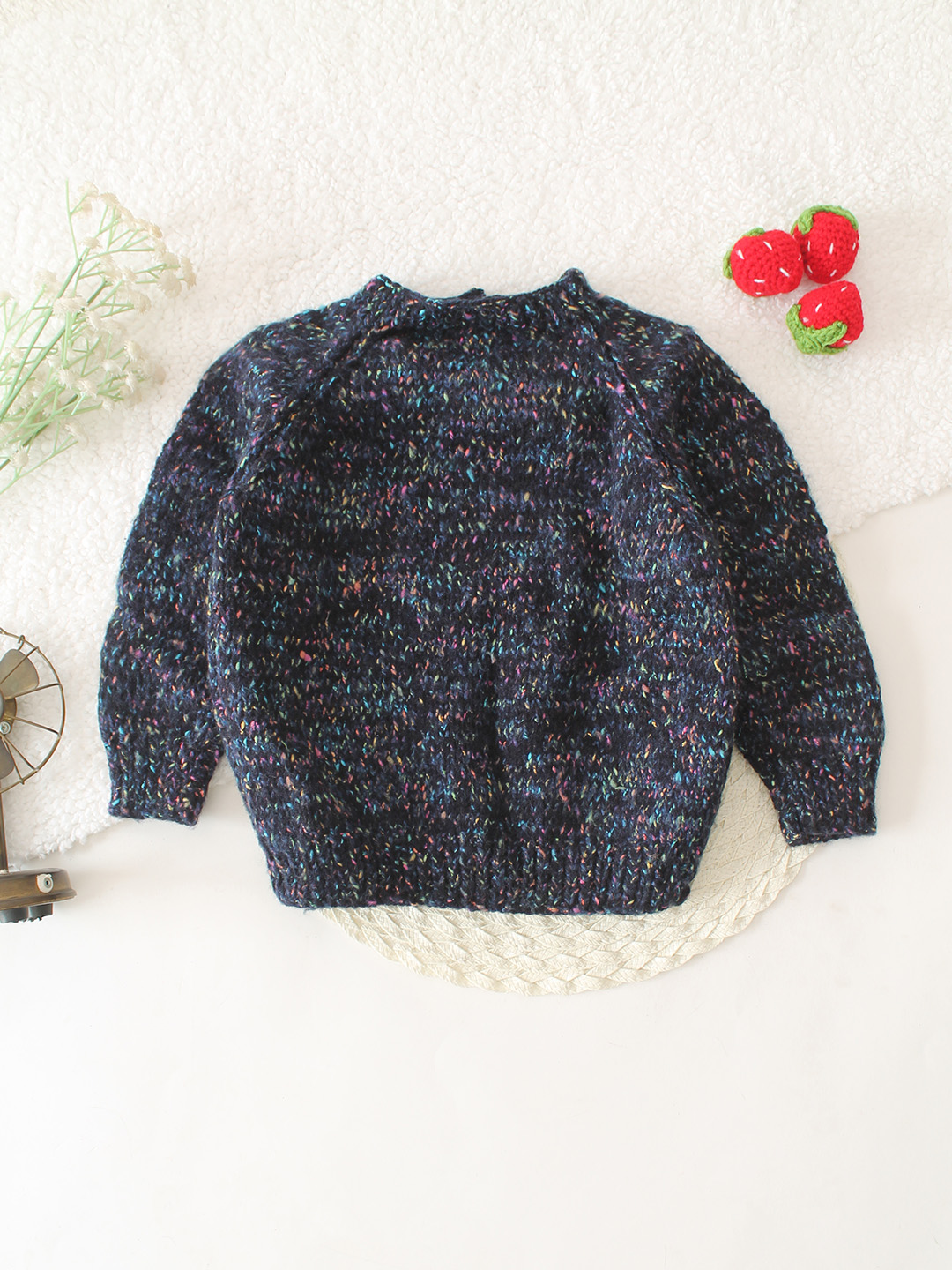 Color Block Pullover - Black