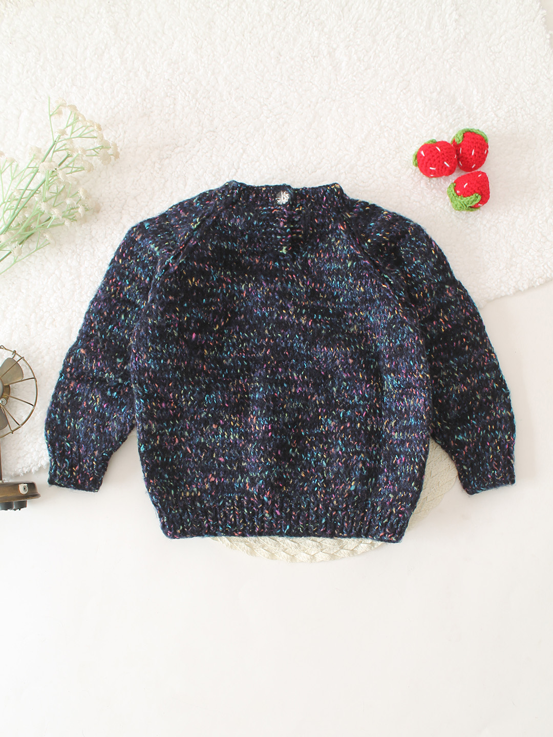 Color Block Pullover - Black