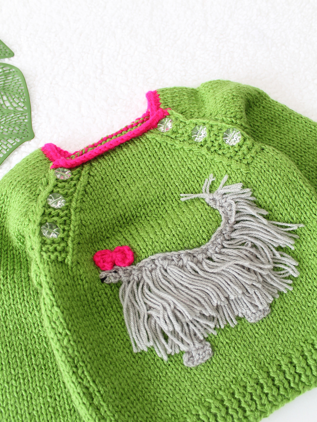Puppy Design Handknitted Sweater - Green