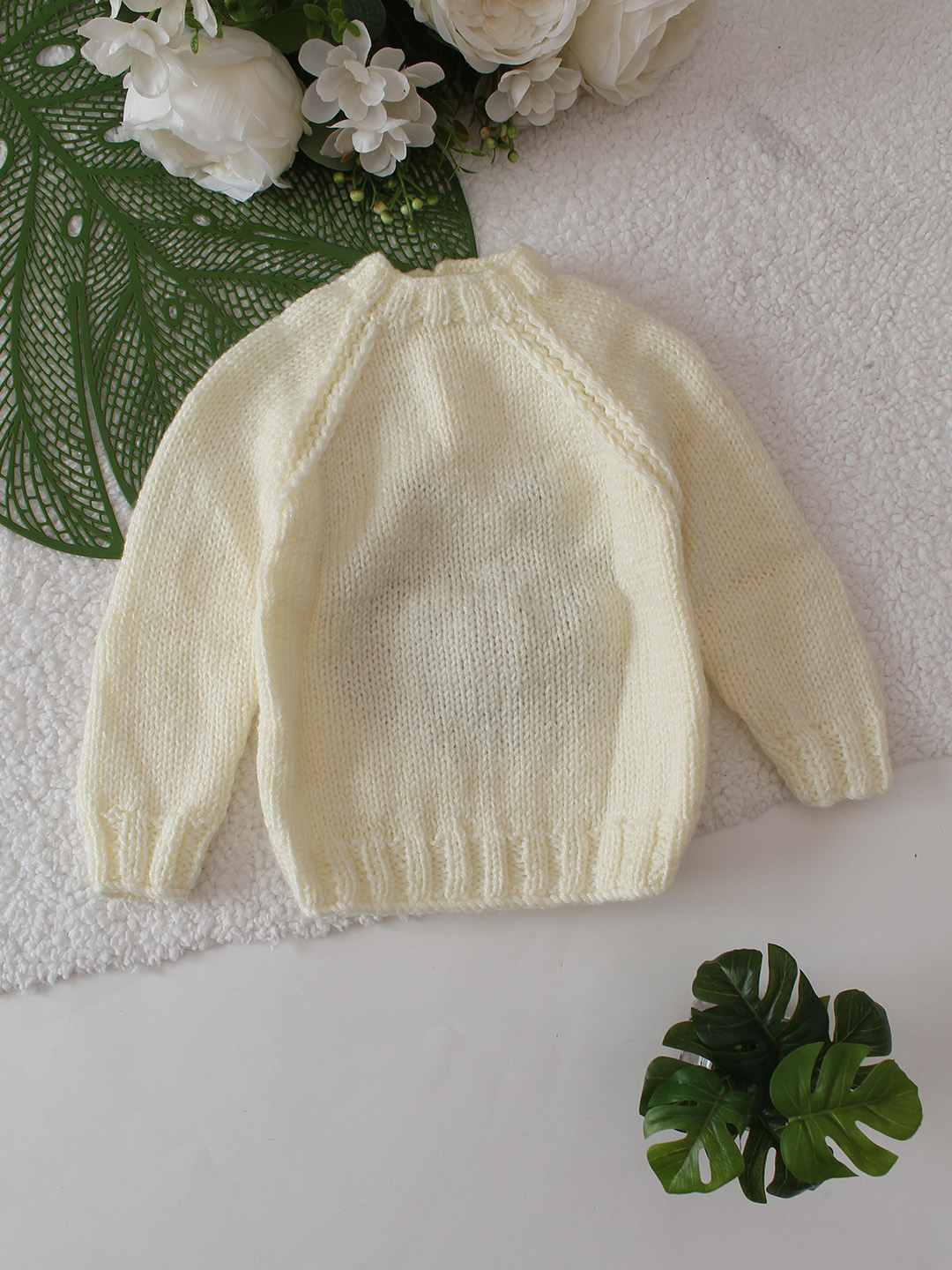 Reindeer Designed Intarsia Sweater - Cream