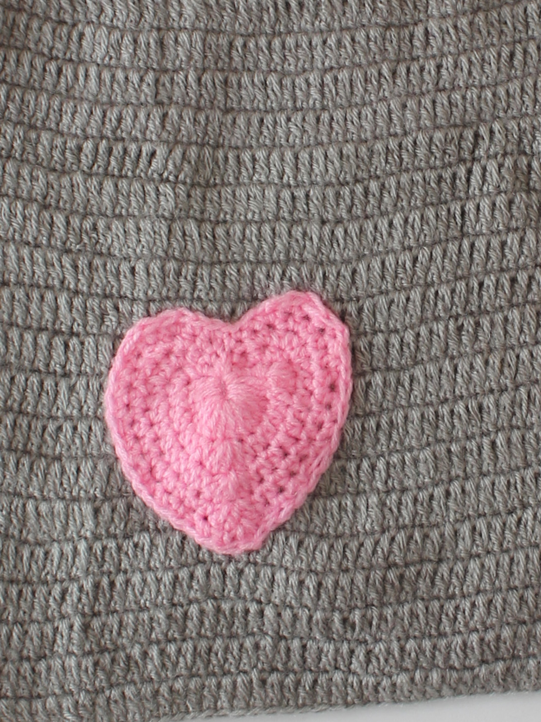 Heart Applique Short Sleeve Sweater - Grey