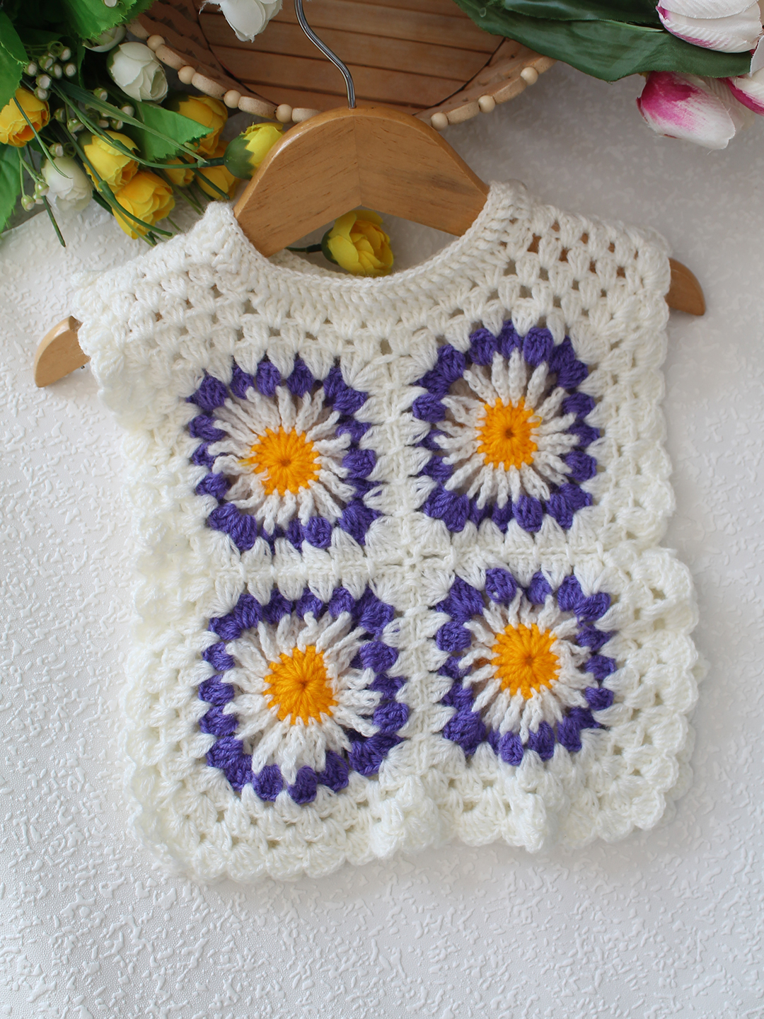 Daisy Side Tie- Knot Sweater - Cream