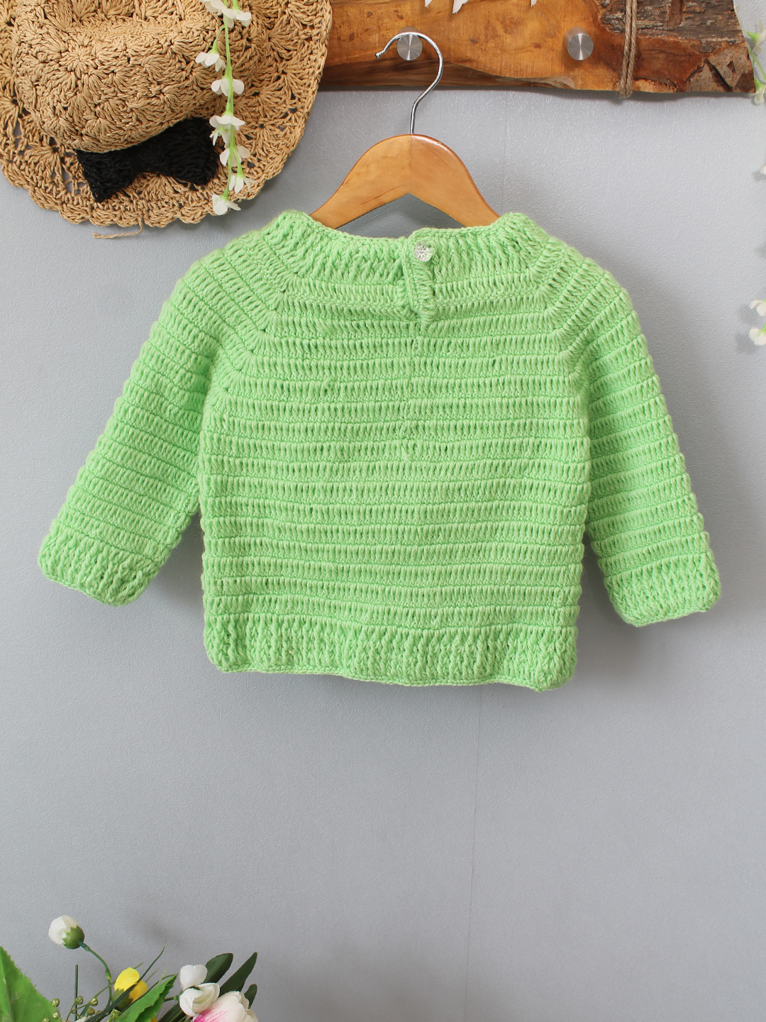 Woonie Crochet Floral Sweater - Green