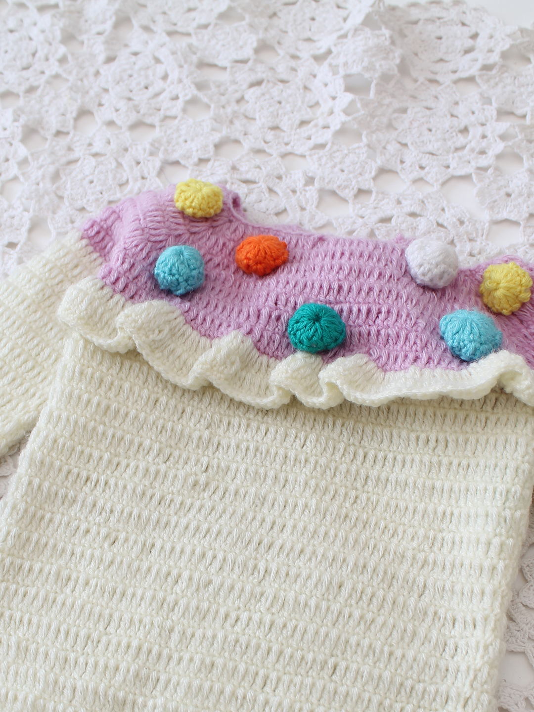 Woonie Crochet Colorful Pom Poms - Cream