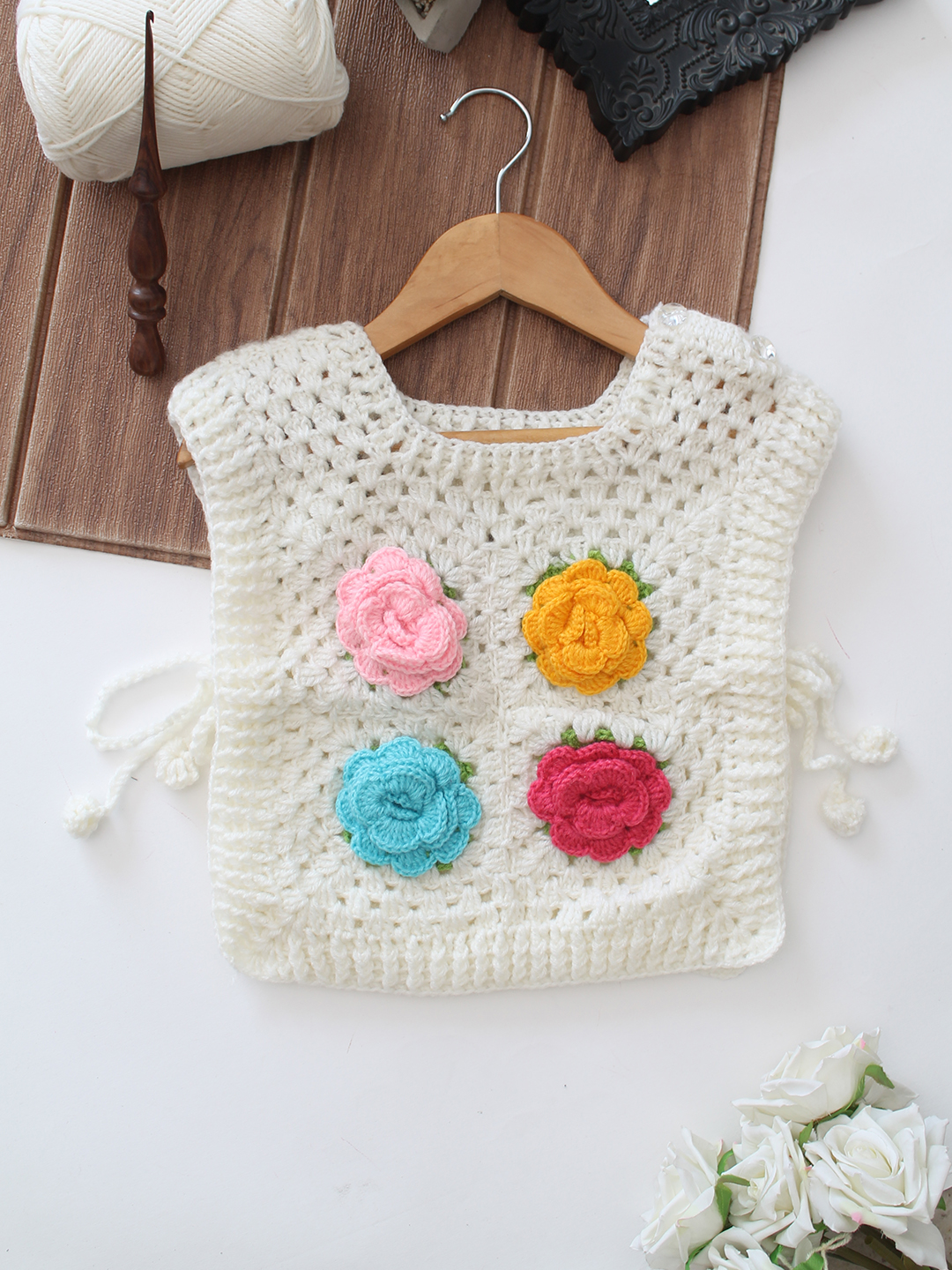 Floral Side Tie- Knot Sweater - Off White