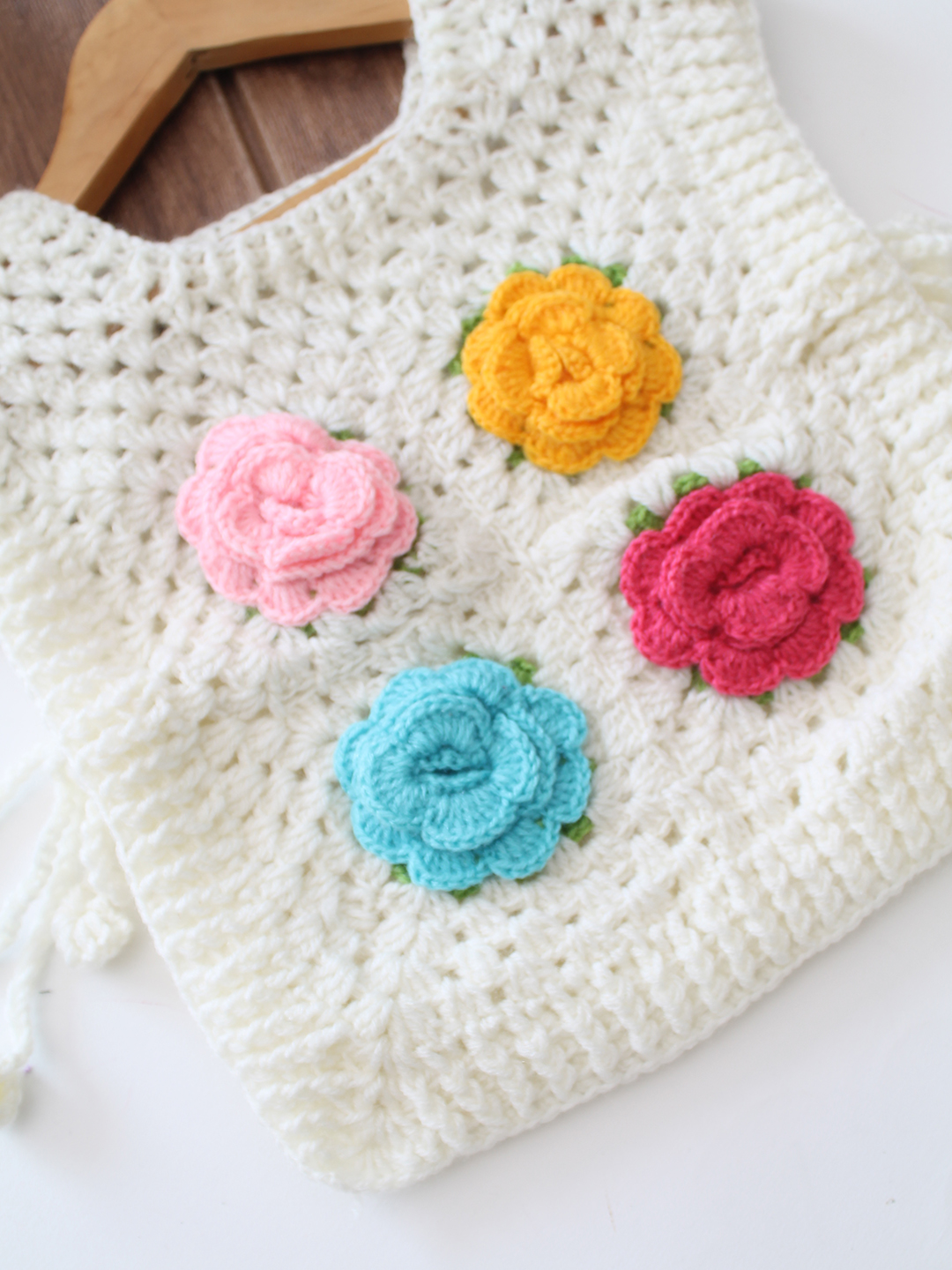 Floral Side Tie- Knot Sweater - Off White