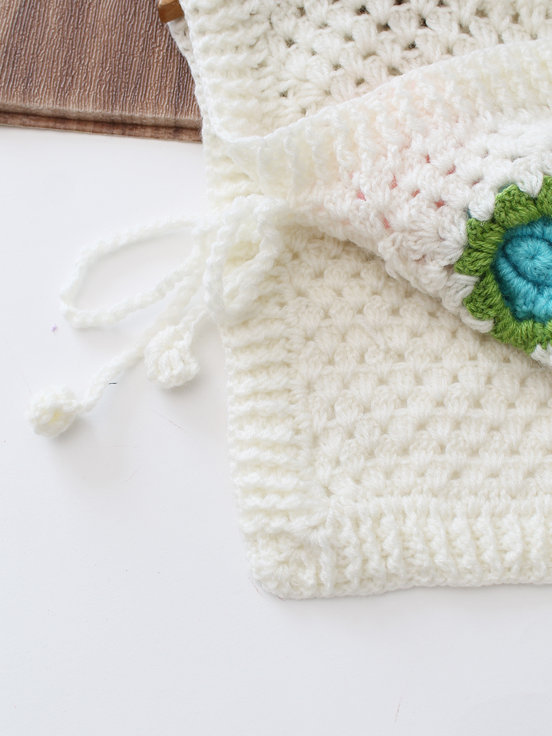 Floral Side Tie- Knot Sweater - Off White