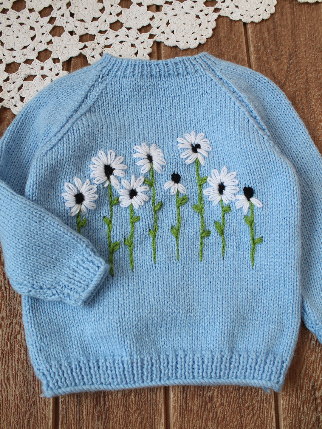 Daisy Floral Sweater - Blue