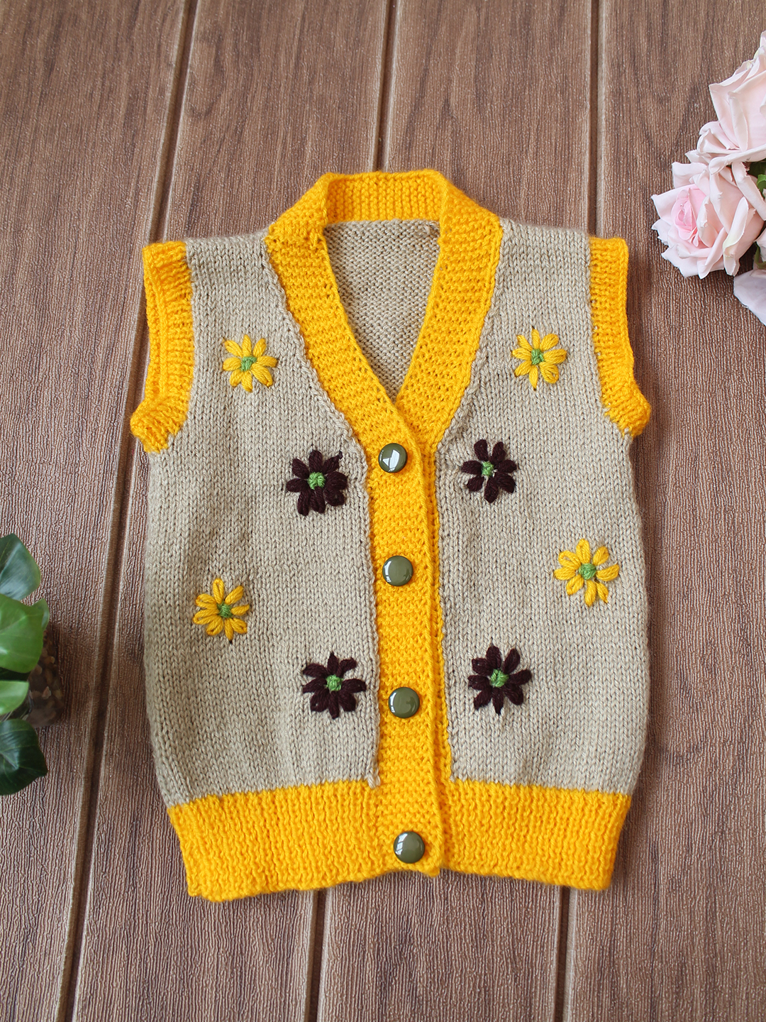 Floral Applique Sweater Vest - Beige