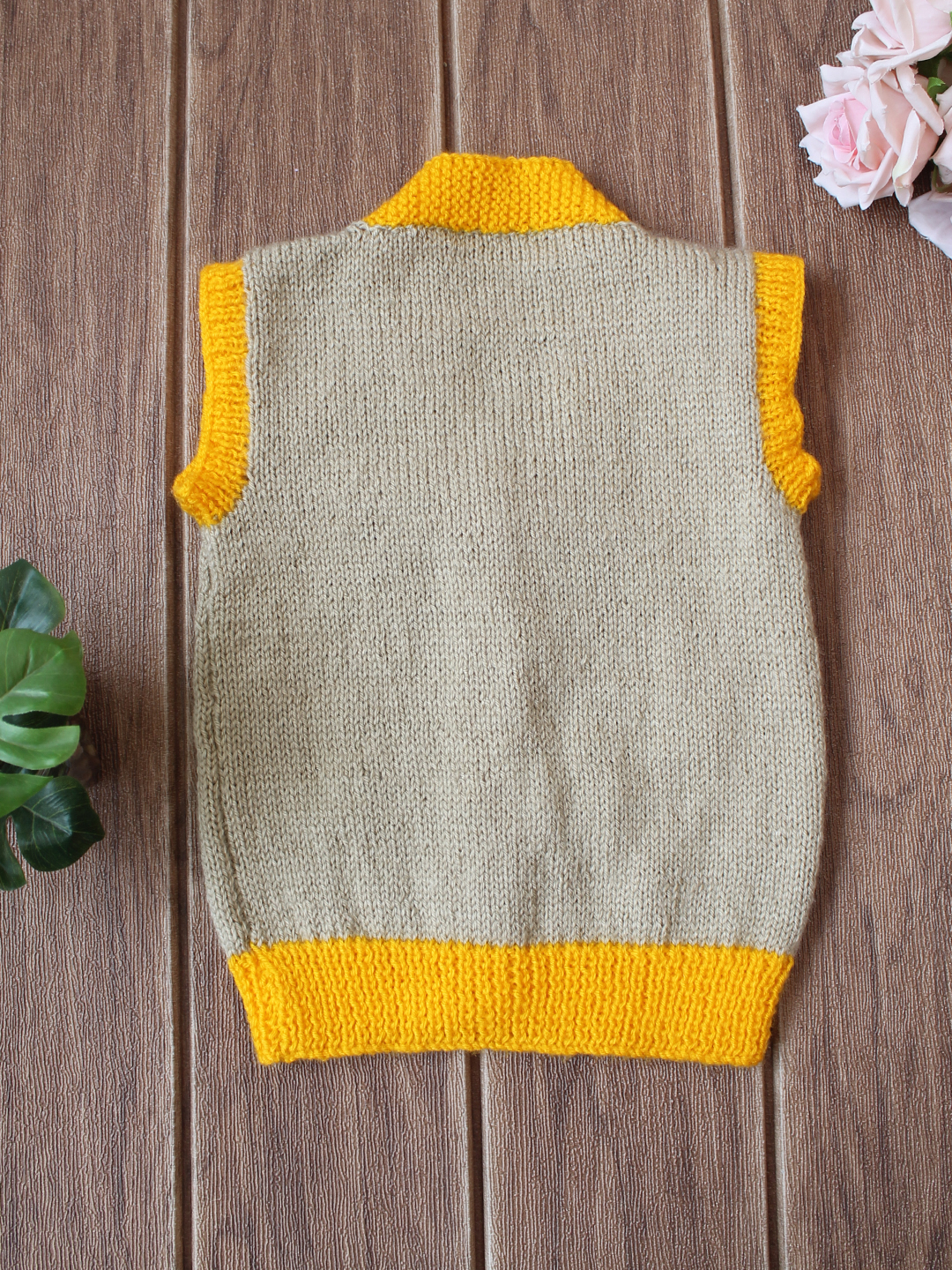 Floral Applique Sweater Vest - Beige
