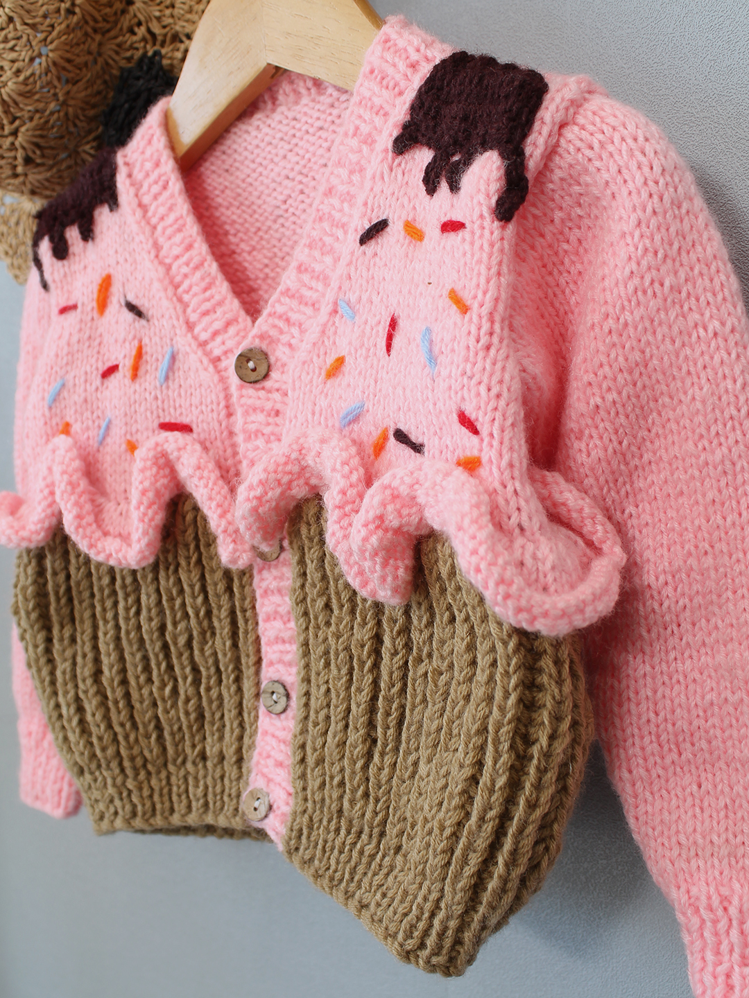 Knitted Cupcake Sweater - Pink
