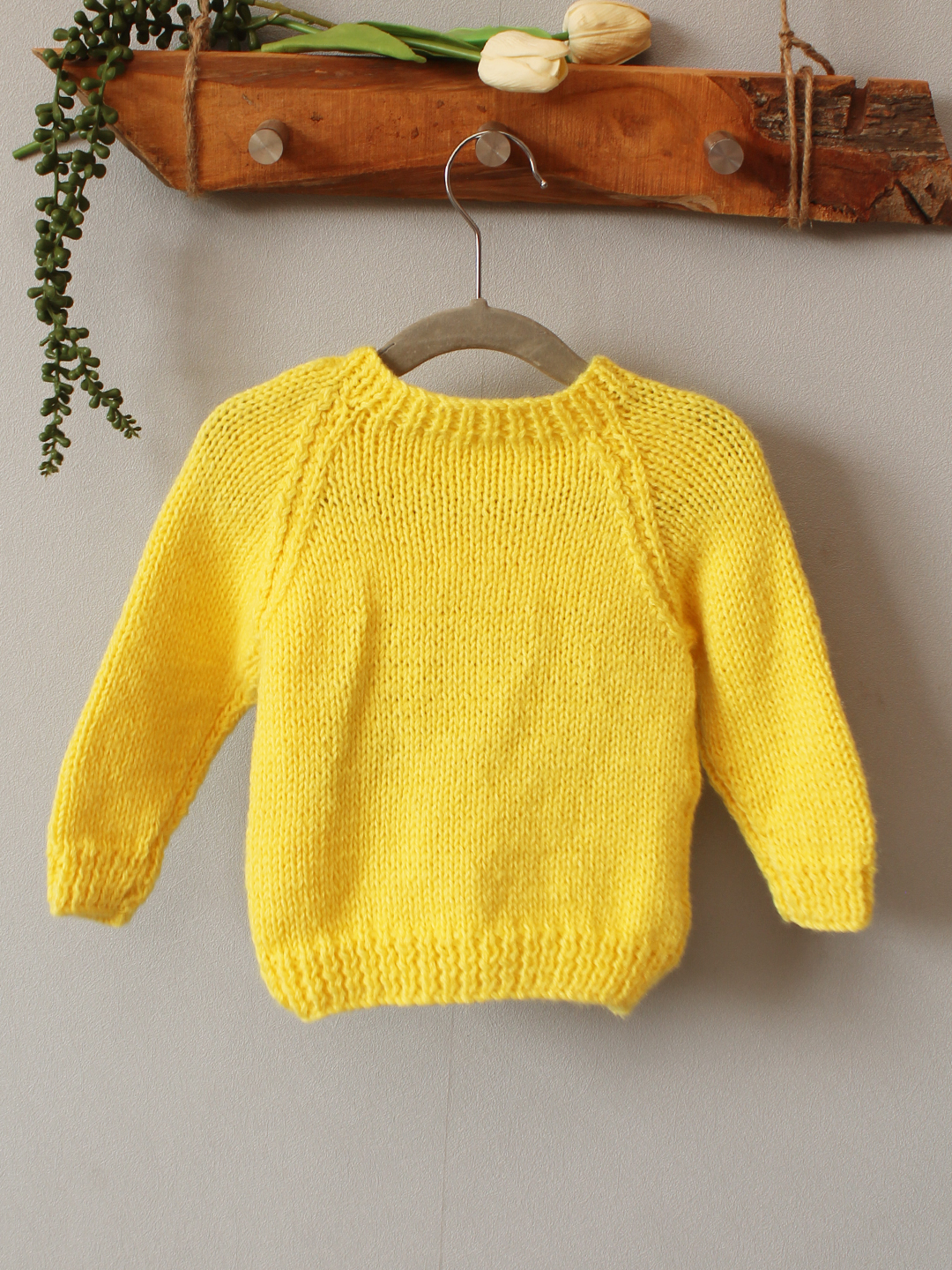 Handknitted Floral Embroidered Sweater - Yellow