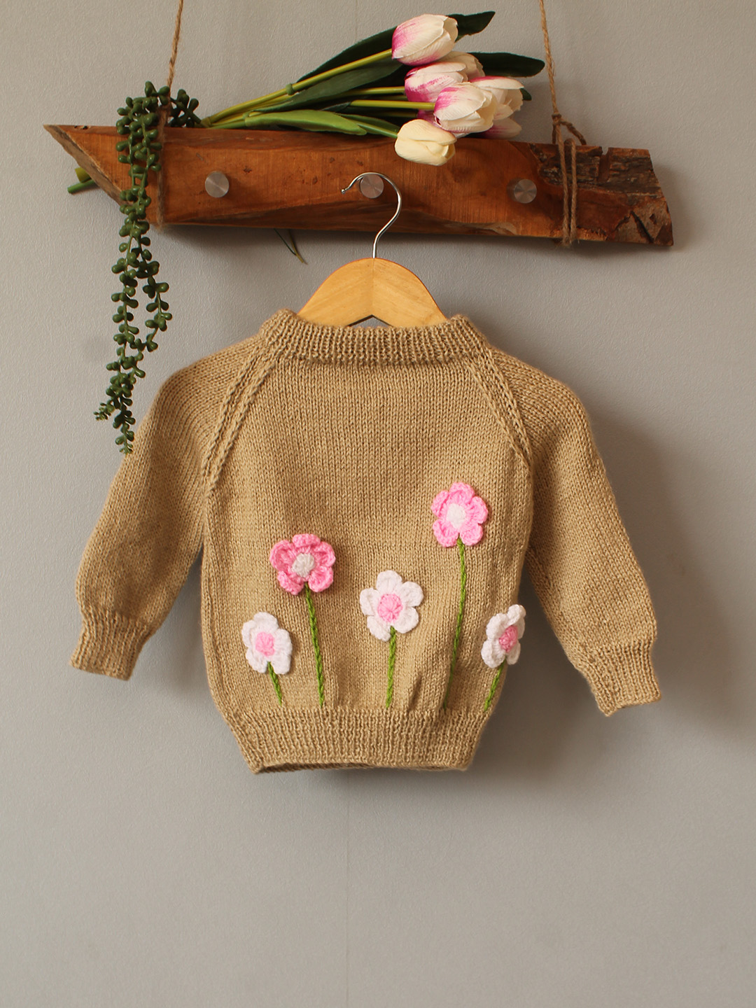 Handknitted Floral Applique Sweater - Beige