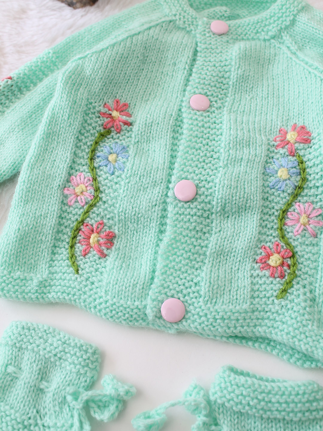Handknitted Floral Sweater with Cap And Socks - Green