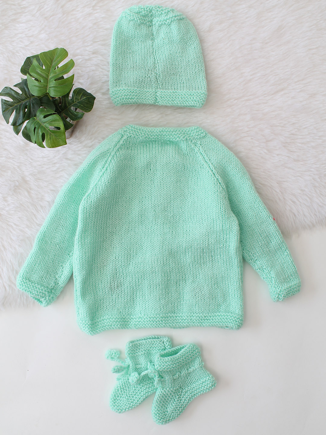 Handknitted Floral Sweater with Cap And Socks - Green