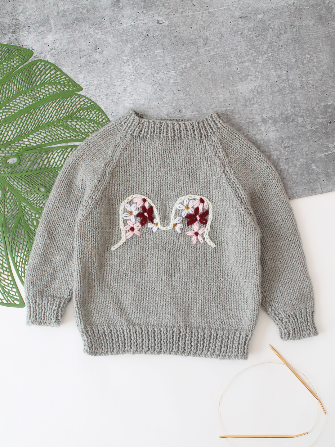 Woonie Handknitted Floral Embroidered Sweater - Grey