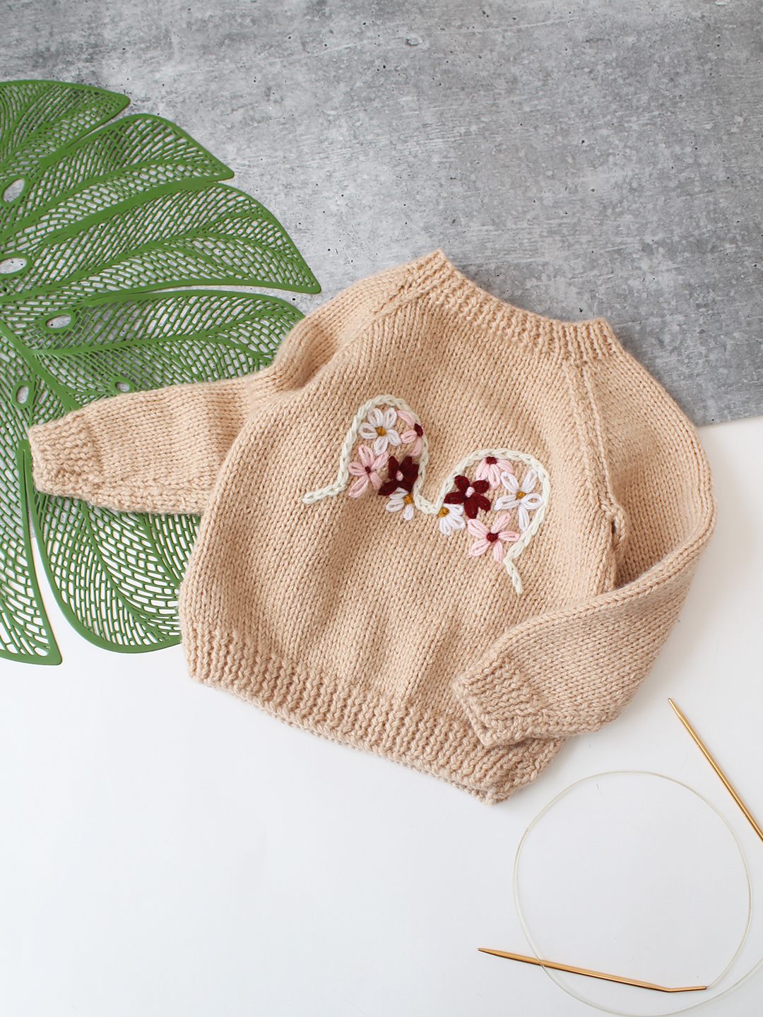 Woonie Handknitted Floral Embroidered Sweater - Beige