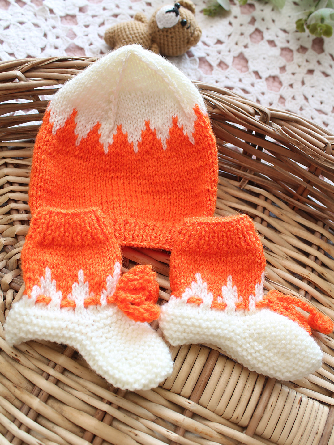 Woonie Handknitted Appliques Sweater with Cap & Socks - Orange