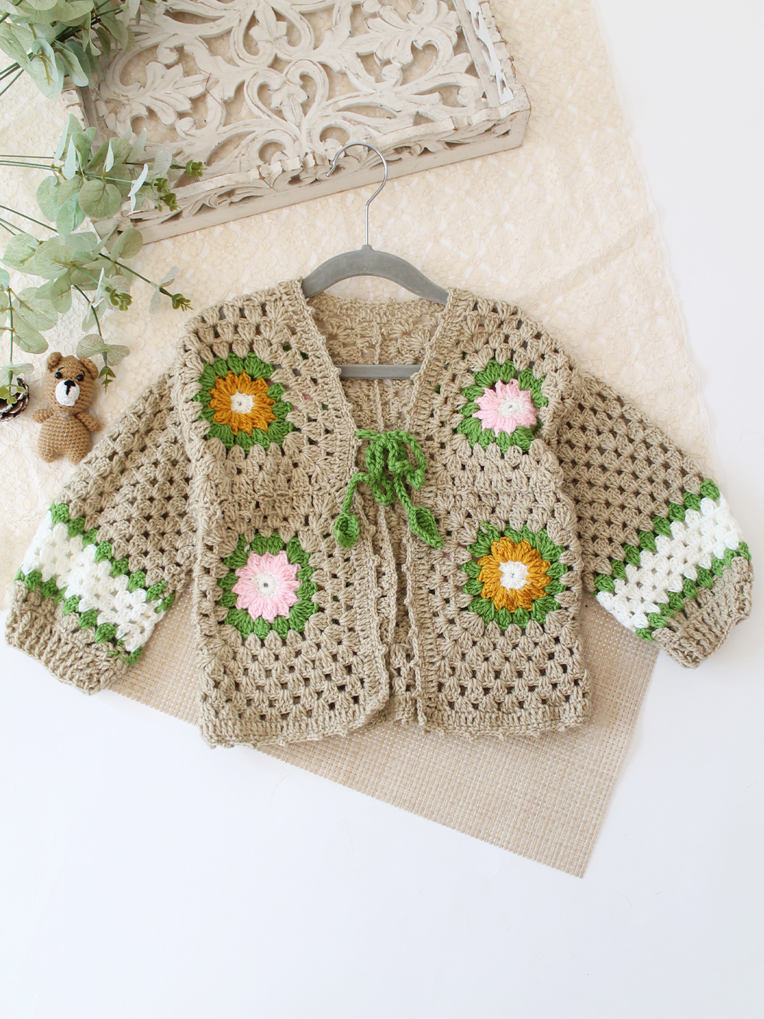 Vintage Crochet Sweater - Beige