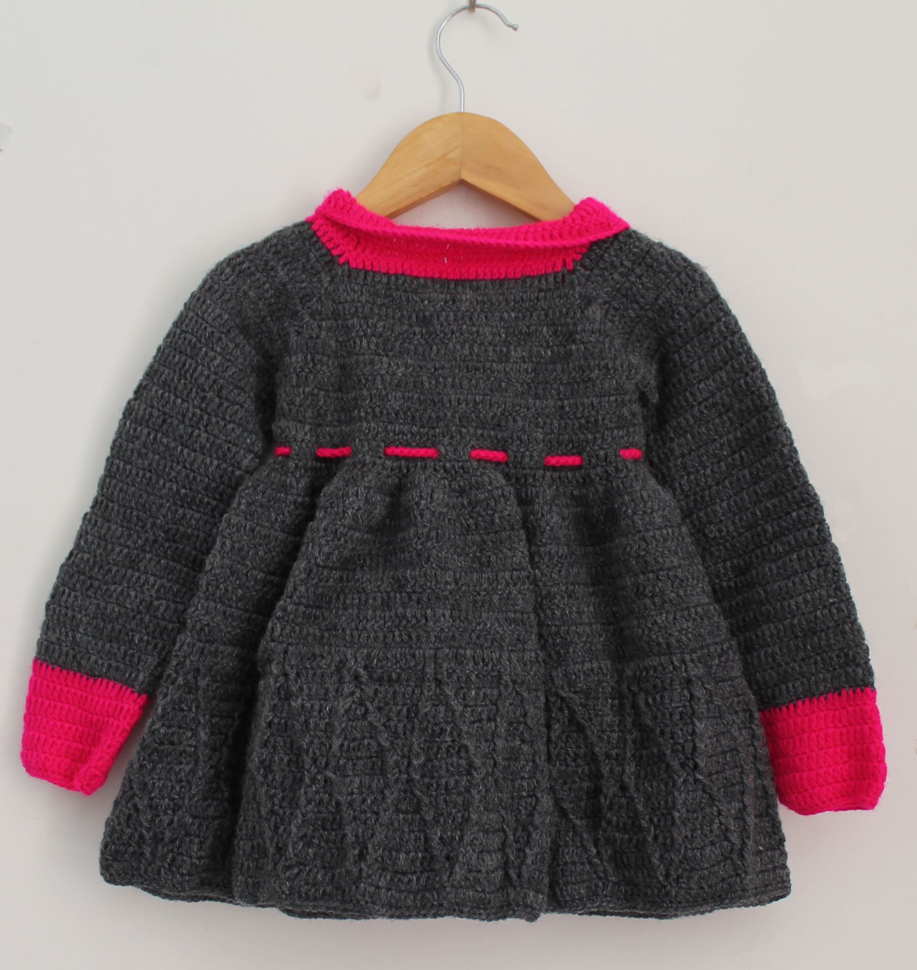 Woonie Handmade Full Sleeves Grey Sweater With Cap - Grey & Pink