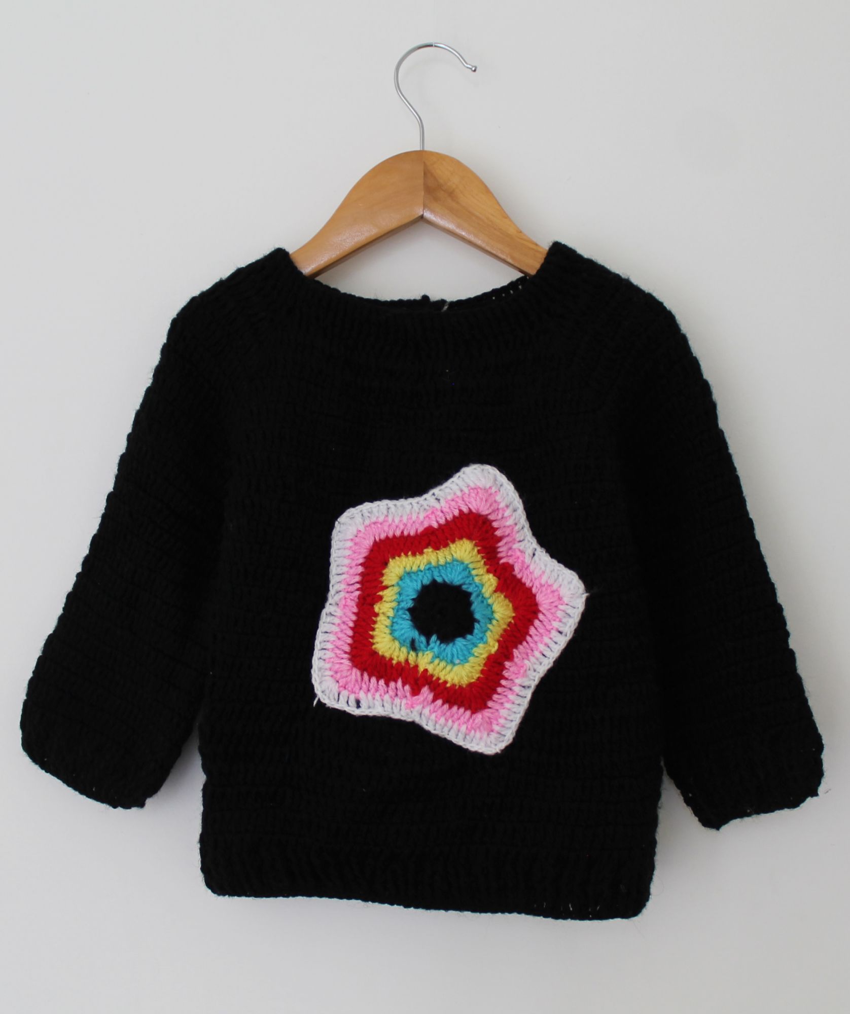 Woonie Full Sleeves Flower Applique Handmade Sweater - Black