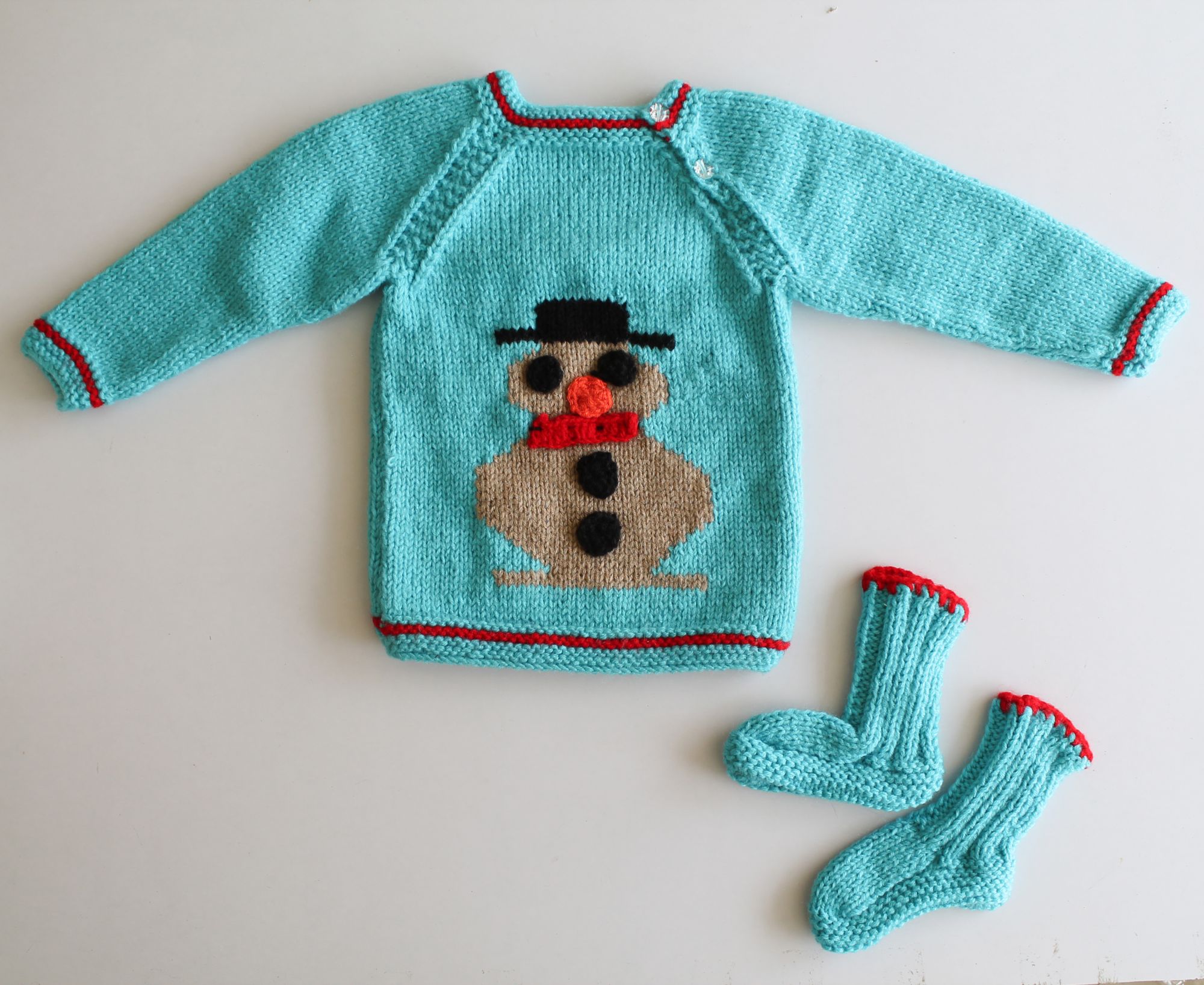 Woonie Full Sleeves Snowman Design Handmade Sweater With Booties - Blue
