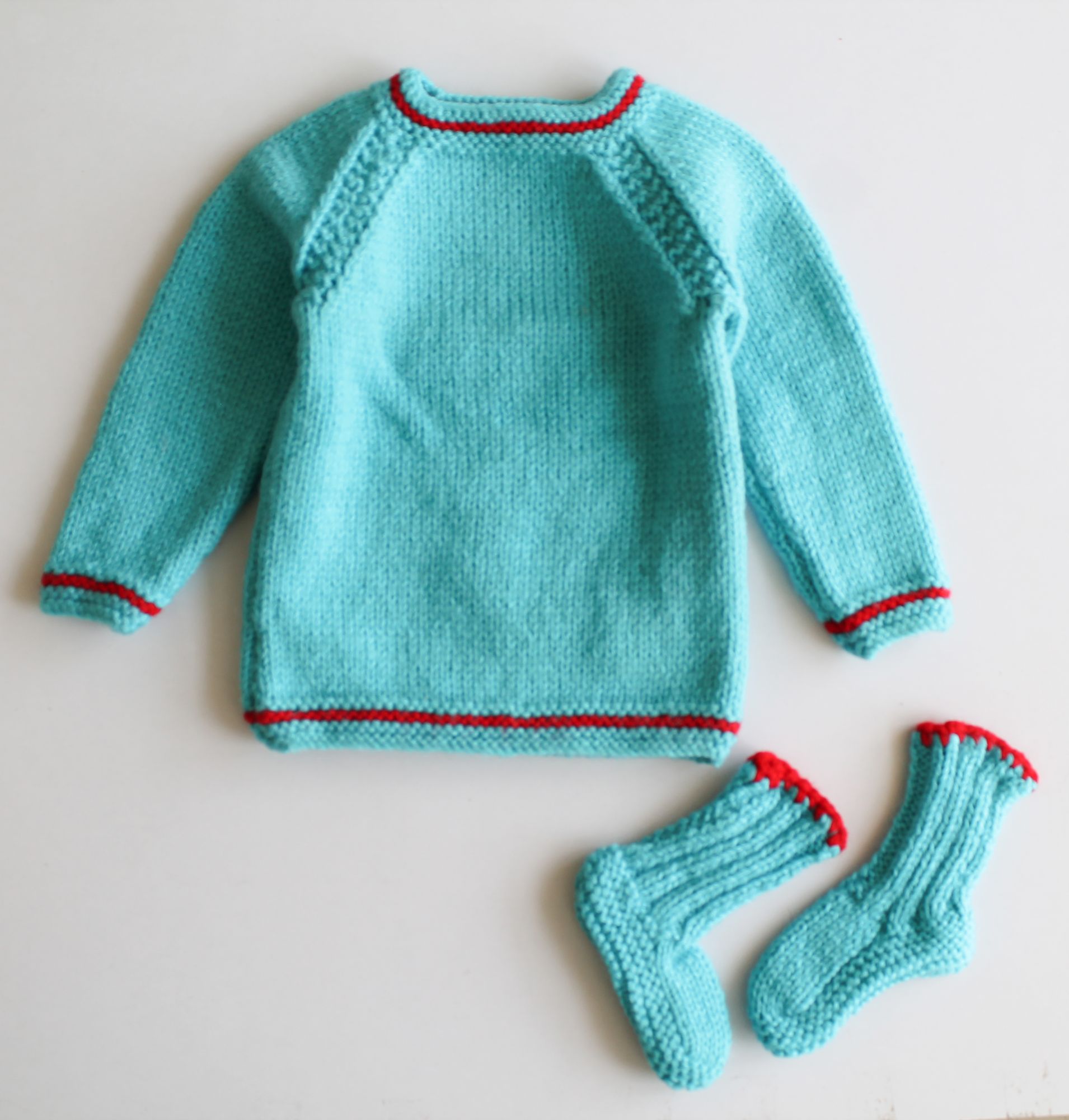 Woonie Full Sleeves Snowman Design Handmade Sweater With Booties - Blue