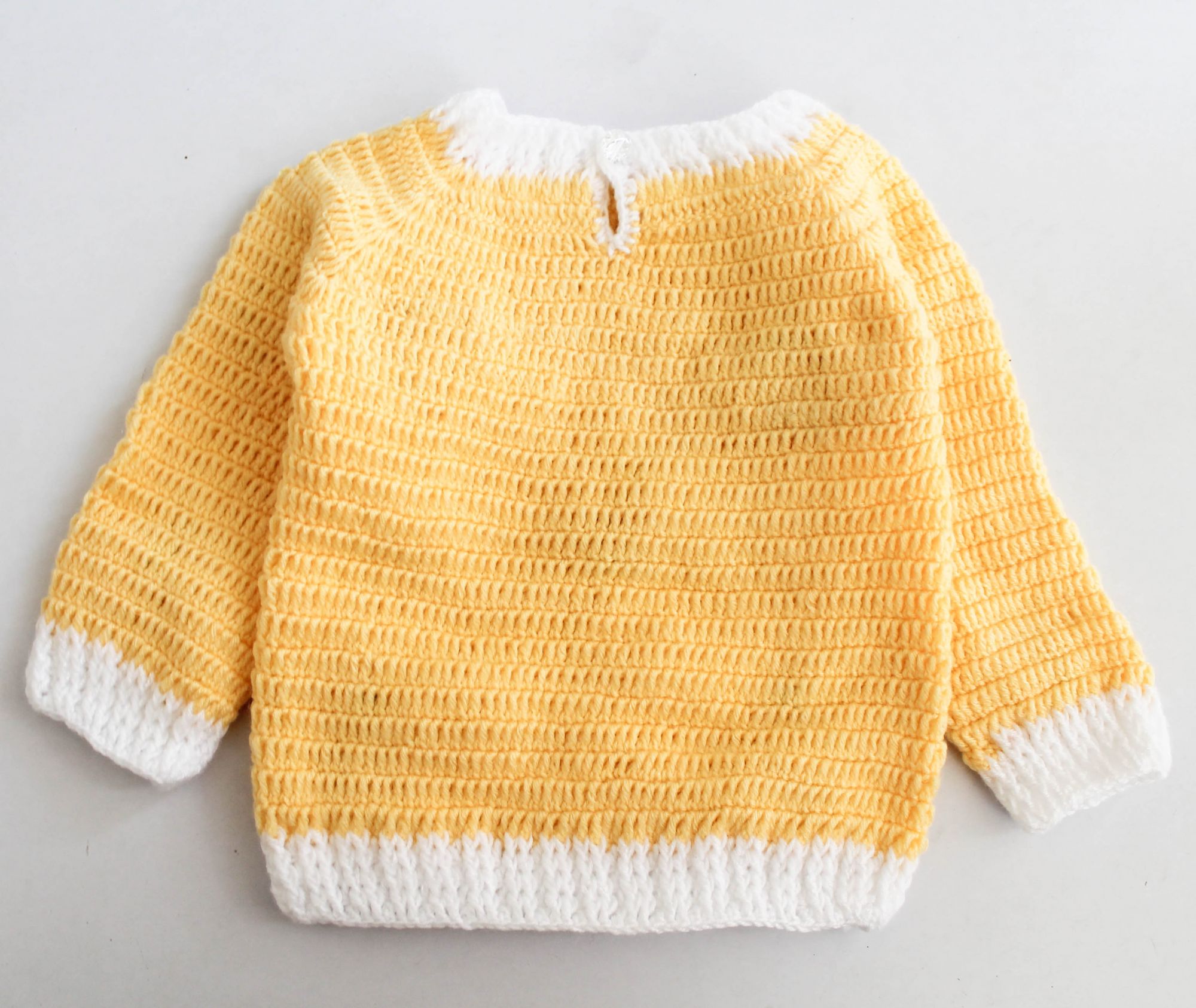 Woonie Full Sleeves Fruit Handmade Sweater - Yellow