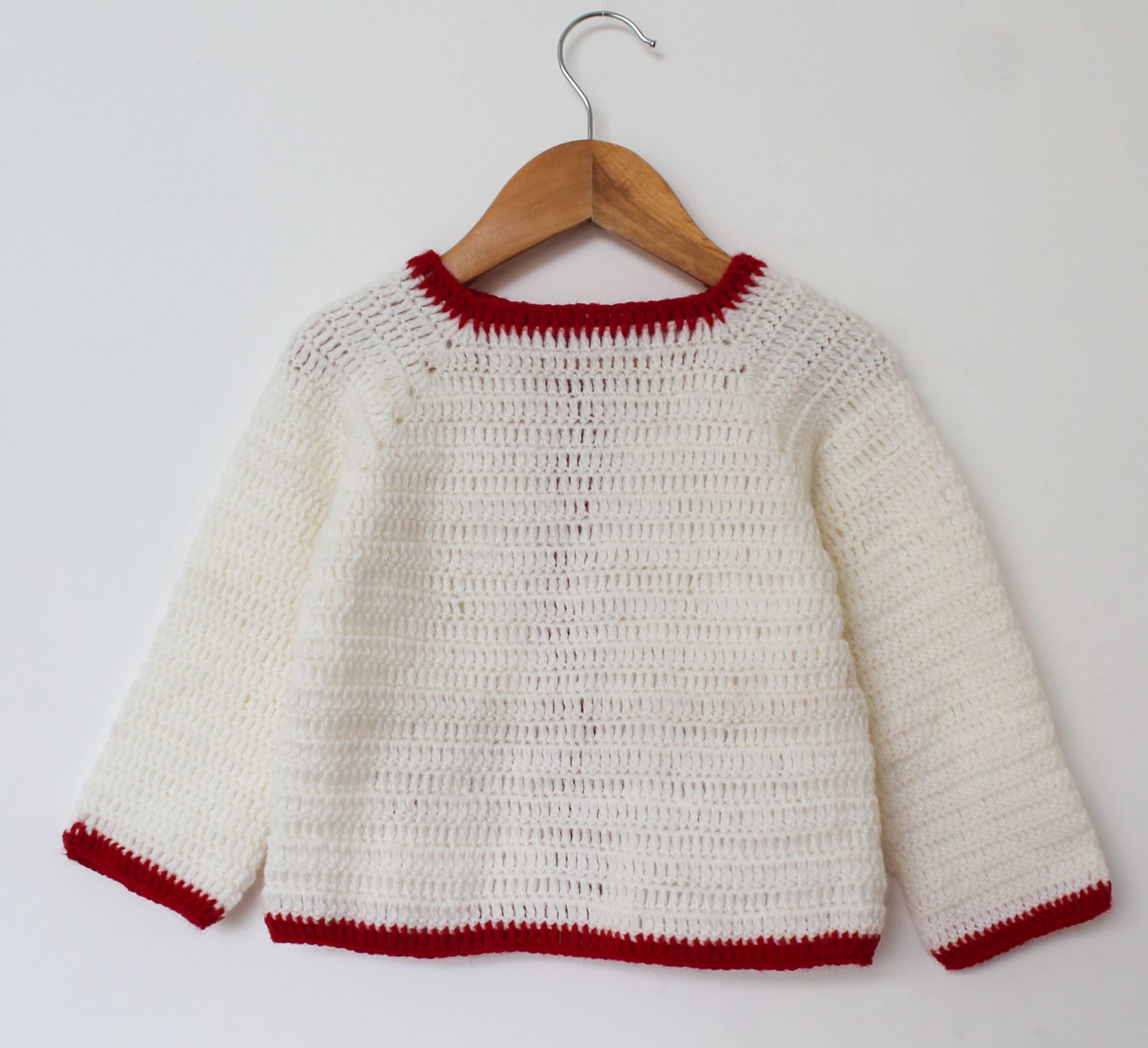 Woonie Fulll Sleeves Heart Patch Handmade Sweater - Cream