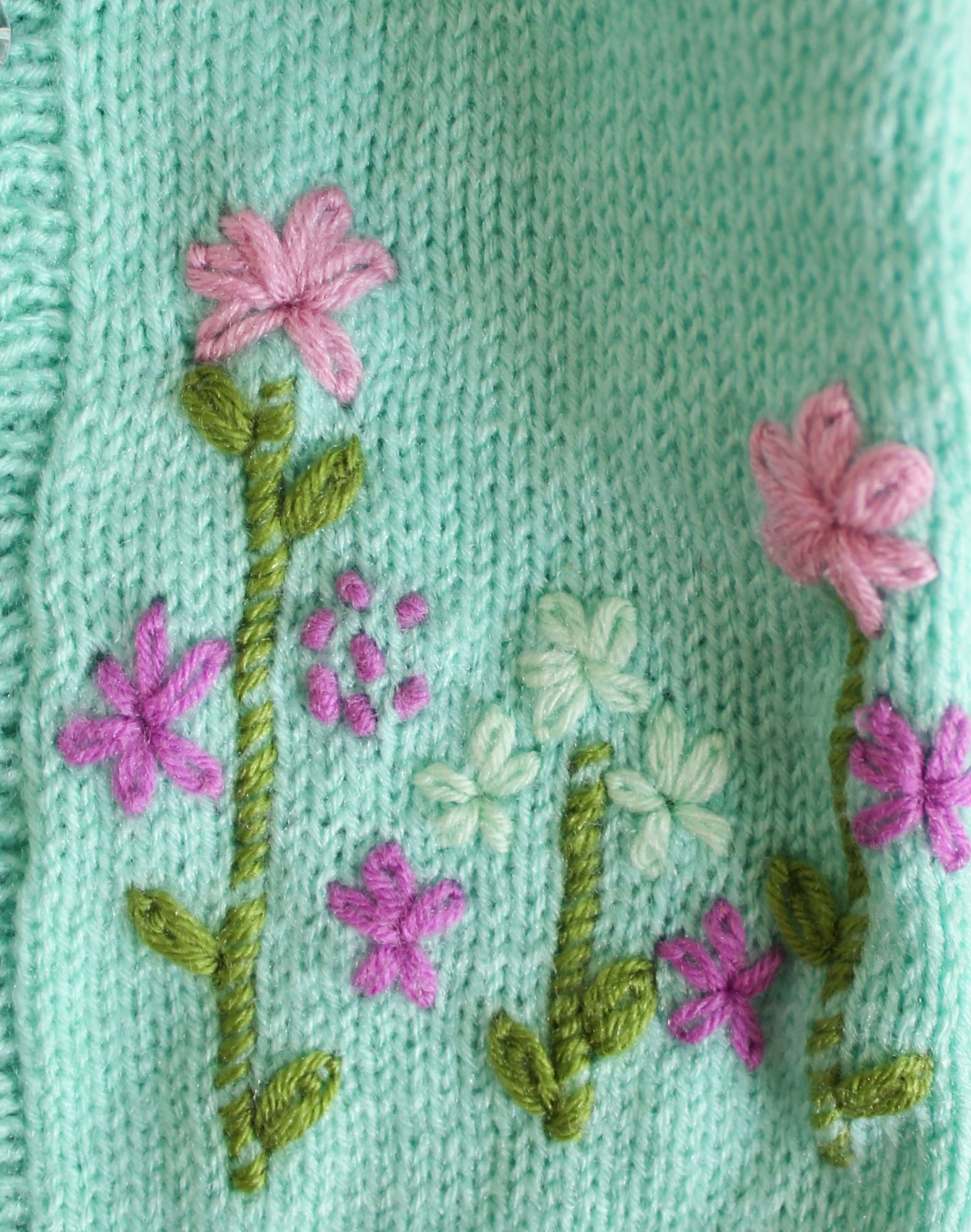 Woonie Full Sleeves Flower Detailing Handmade Sweater With Cap & Booties - Green