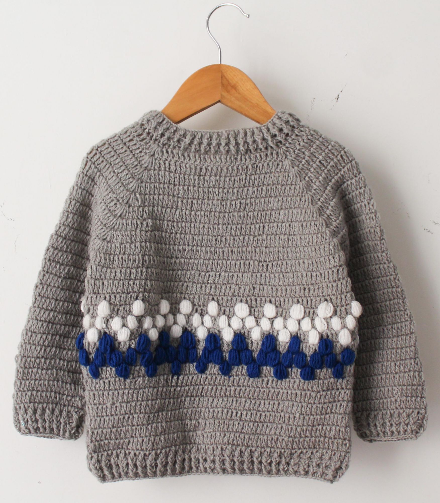 Woonie Full Sleeves Handmade Zig-Zag Pattern Sweater - Grey
