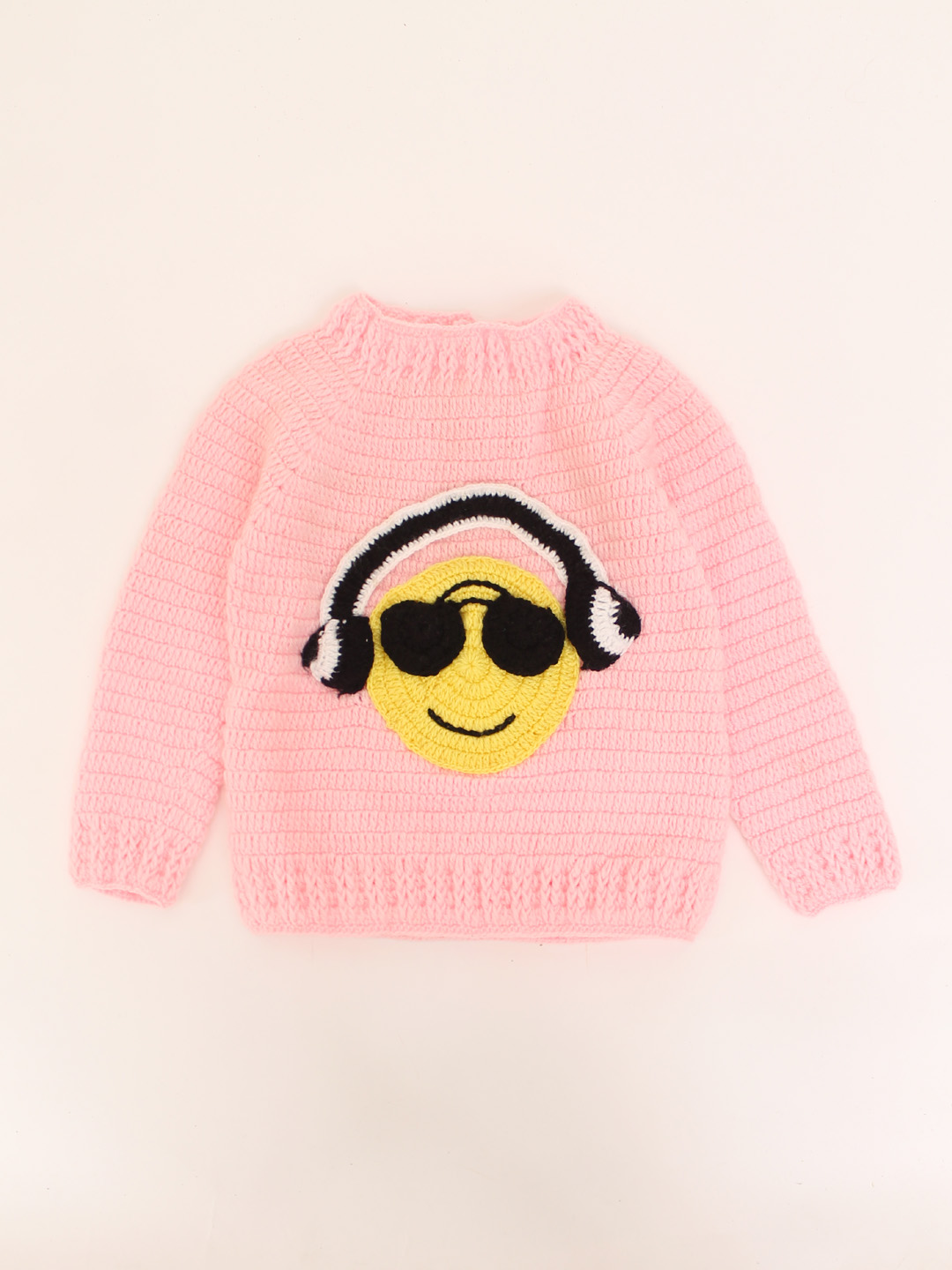 Handmade Full Sleeves Sweater Detailing Smily face With Headphone -Pink