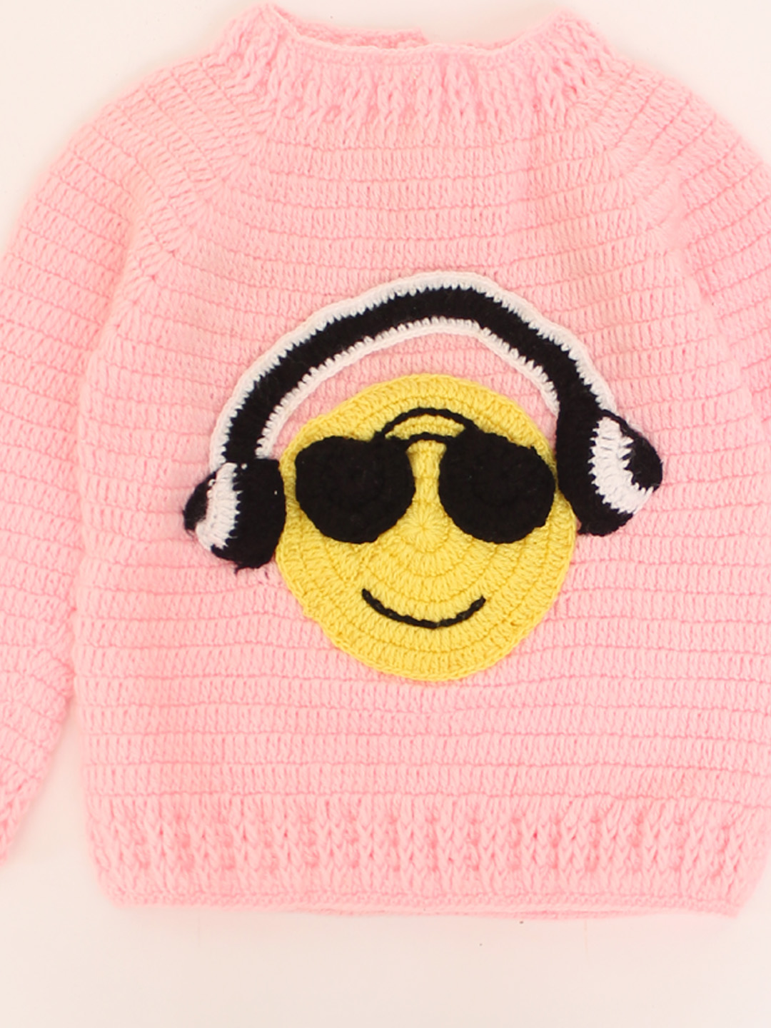 Handmade Full Sleeves Sweater Detailing Smily face With Headphone -Pink