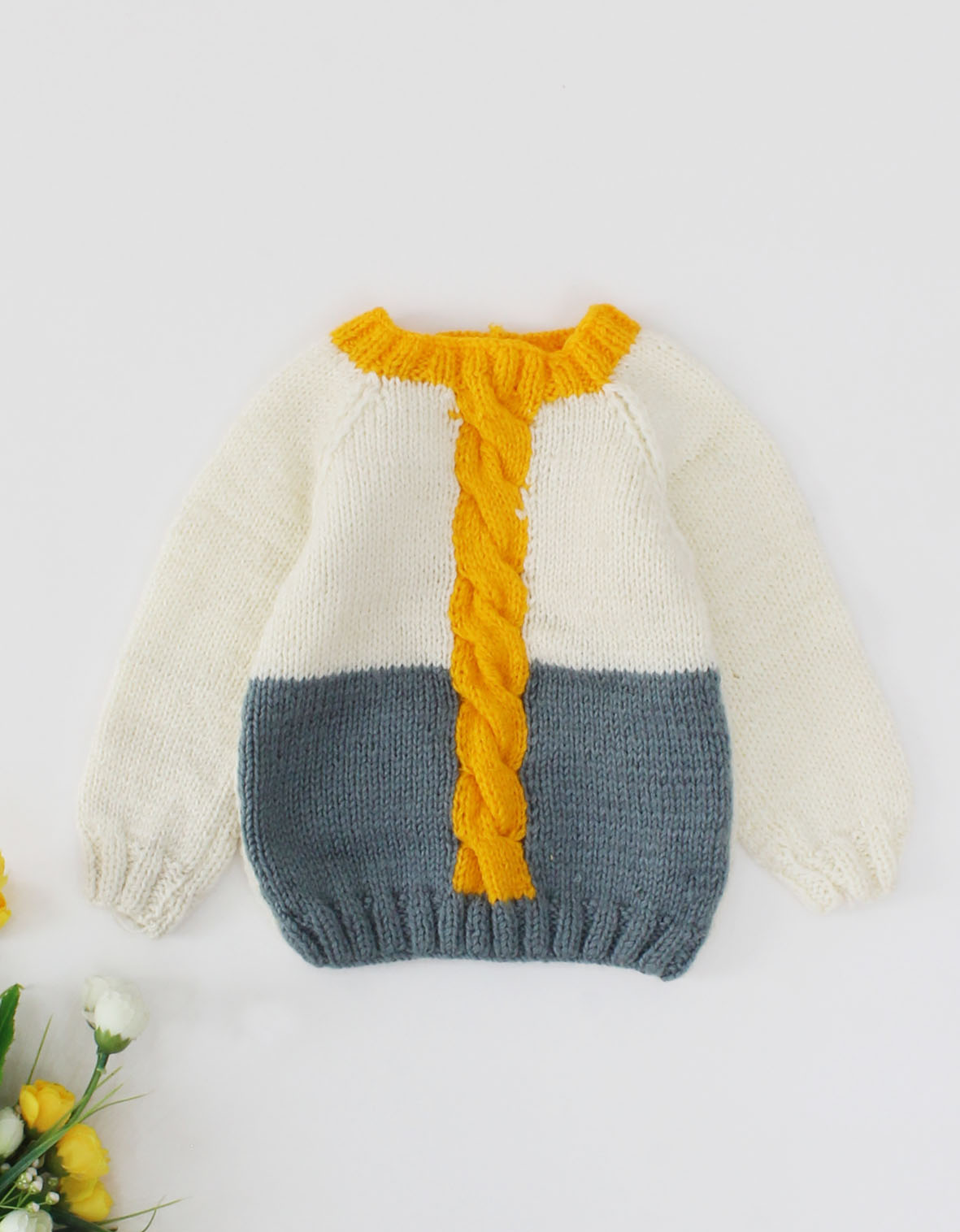 Woonie Handmade Full Sleeves Cable Design Coloublocked Sweater-Cream