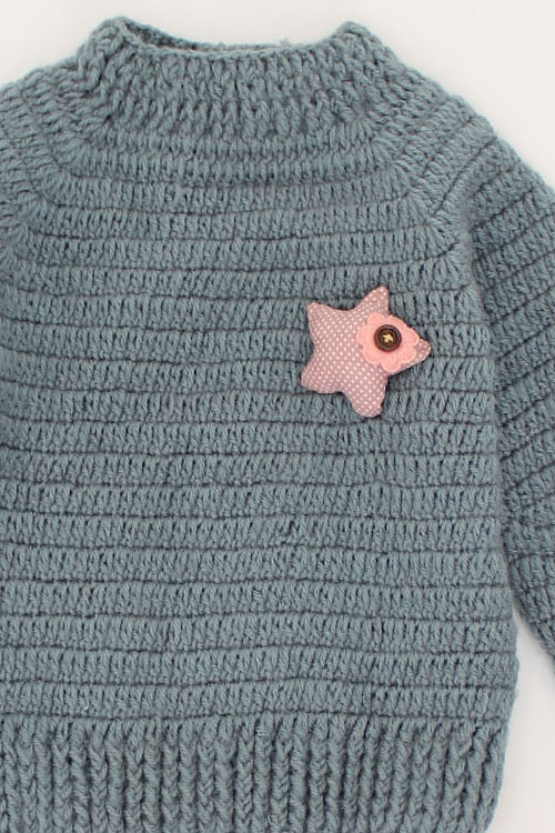 Woonie Handmade Full Sleeves Crochet Star Applique Sweater-Grey