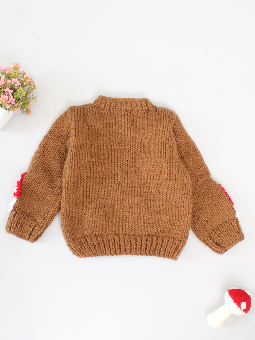 Woonie Handmade Full Sleeves Mushroom Applique Design Detailed Sweater - Brown