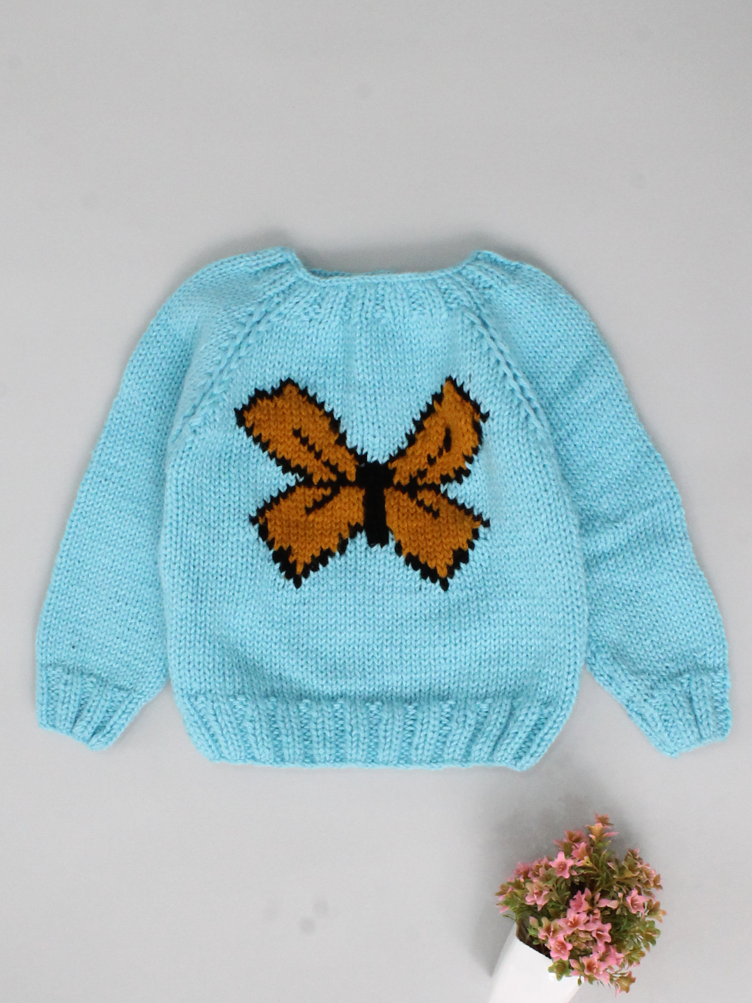 Woonie Handmade Raglan Full Sleeves Butterfly Design Detailed Knitted Pullover Sweater - Blue