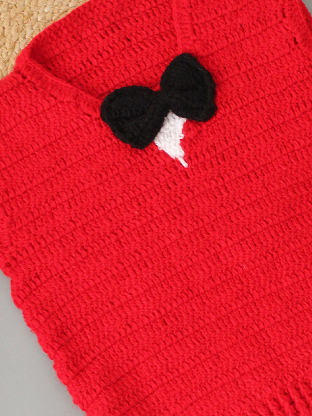 Woonie Handmade Sleeveless Crochet Bow Detailing Sweater - Red